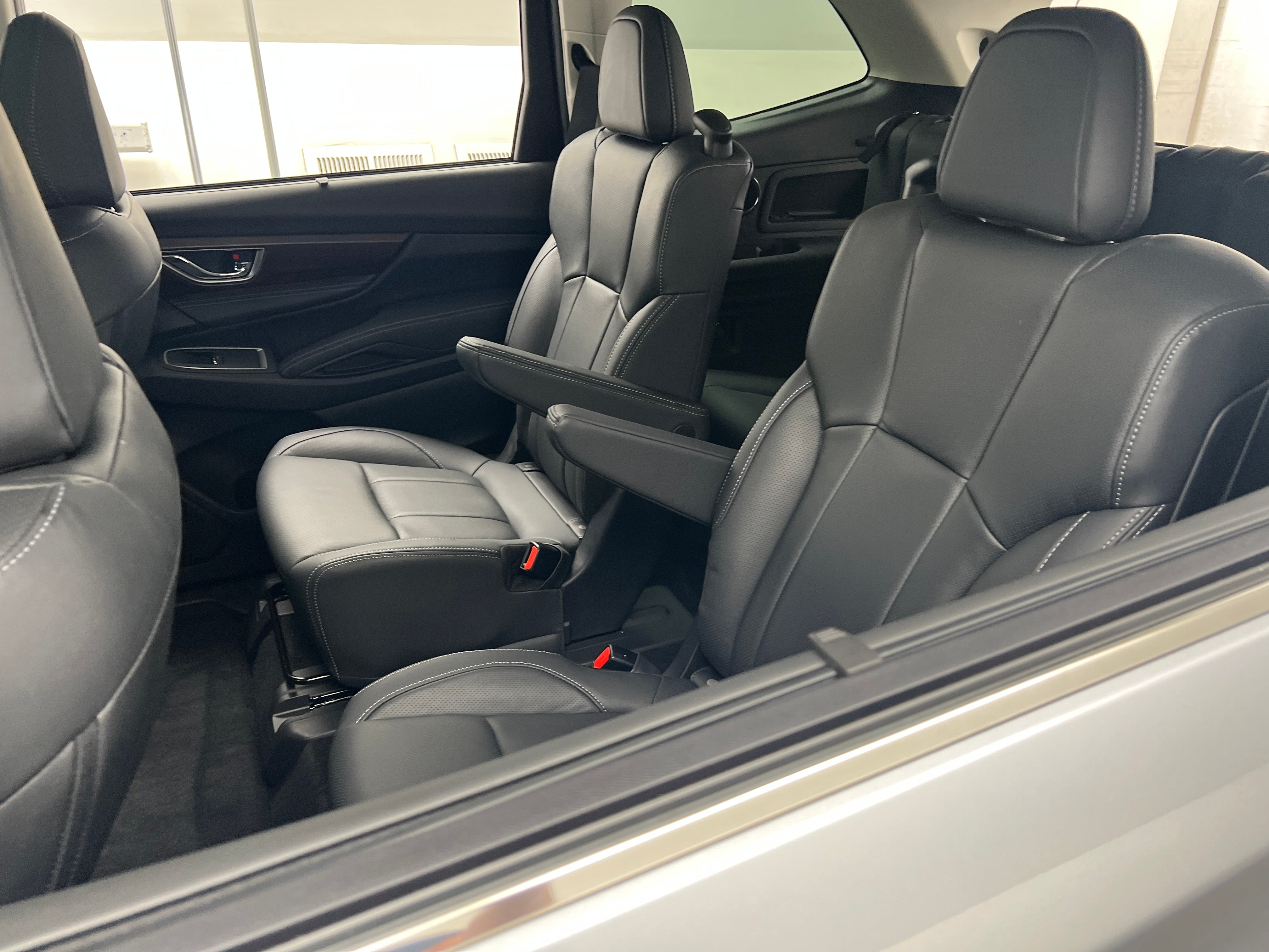 2023 Subaru Ascent Touring 5