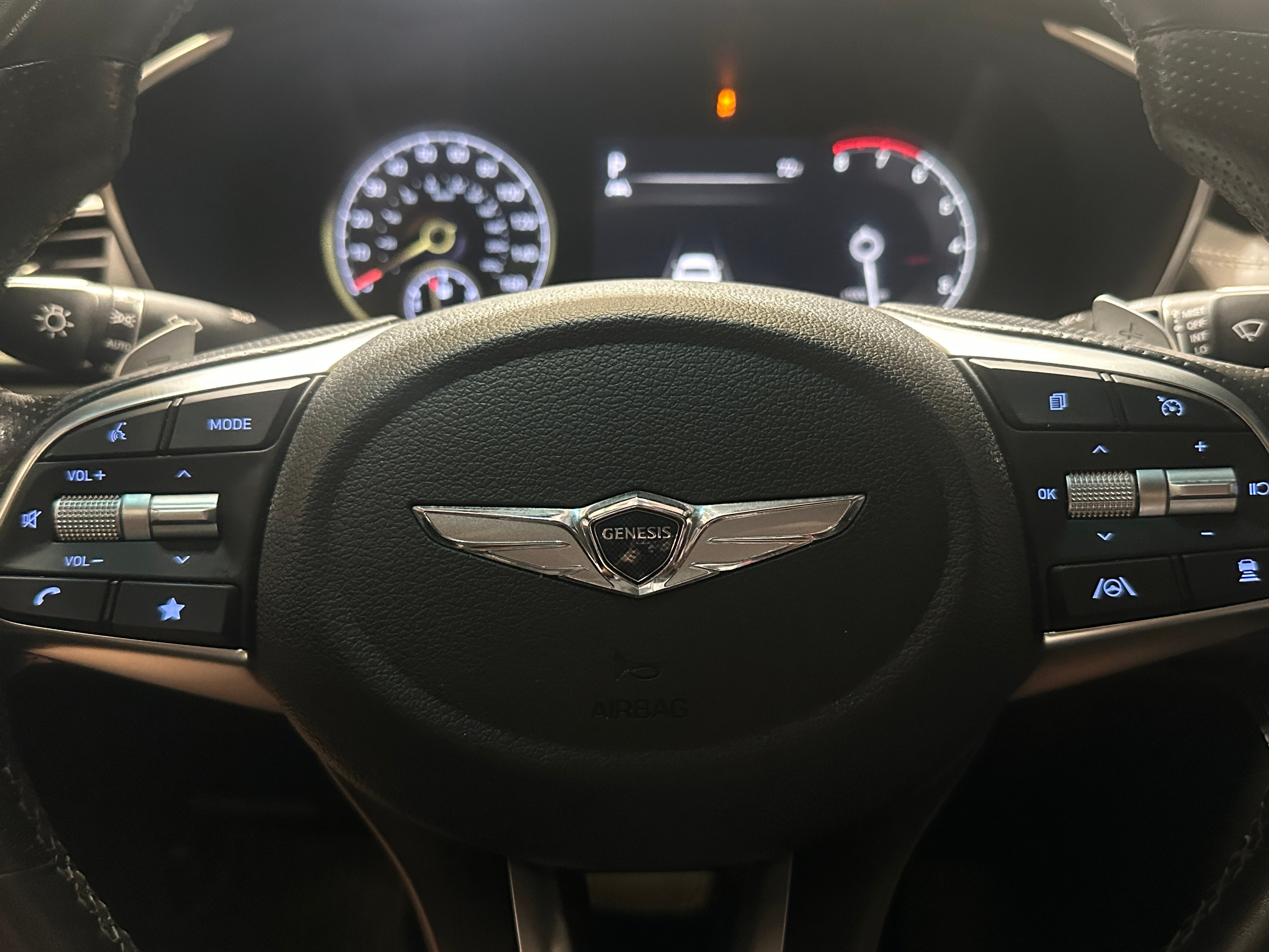 2022 Genesis G70 2.0T 4