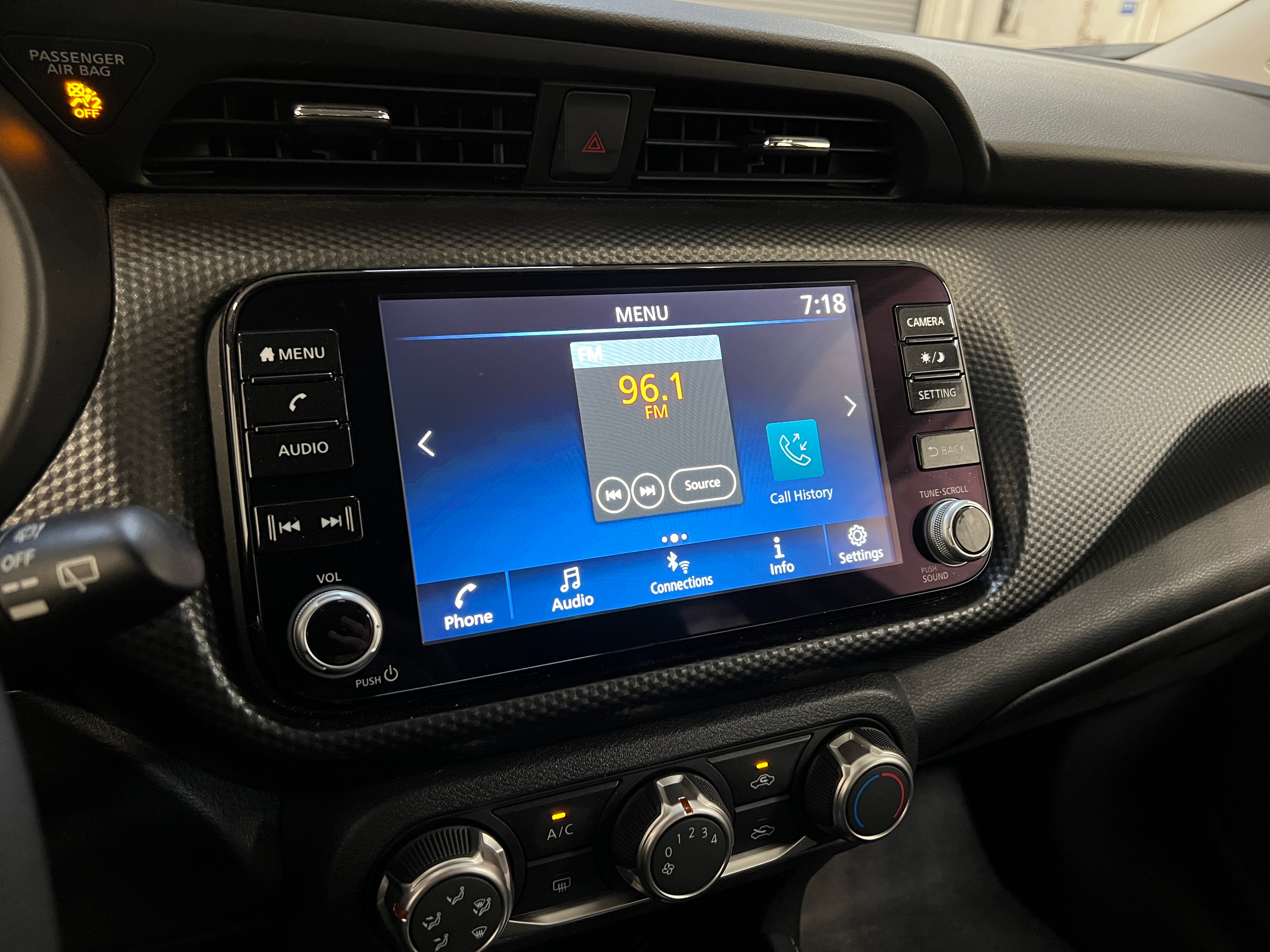 2024 Nissan Kicks SV 4