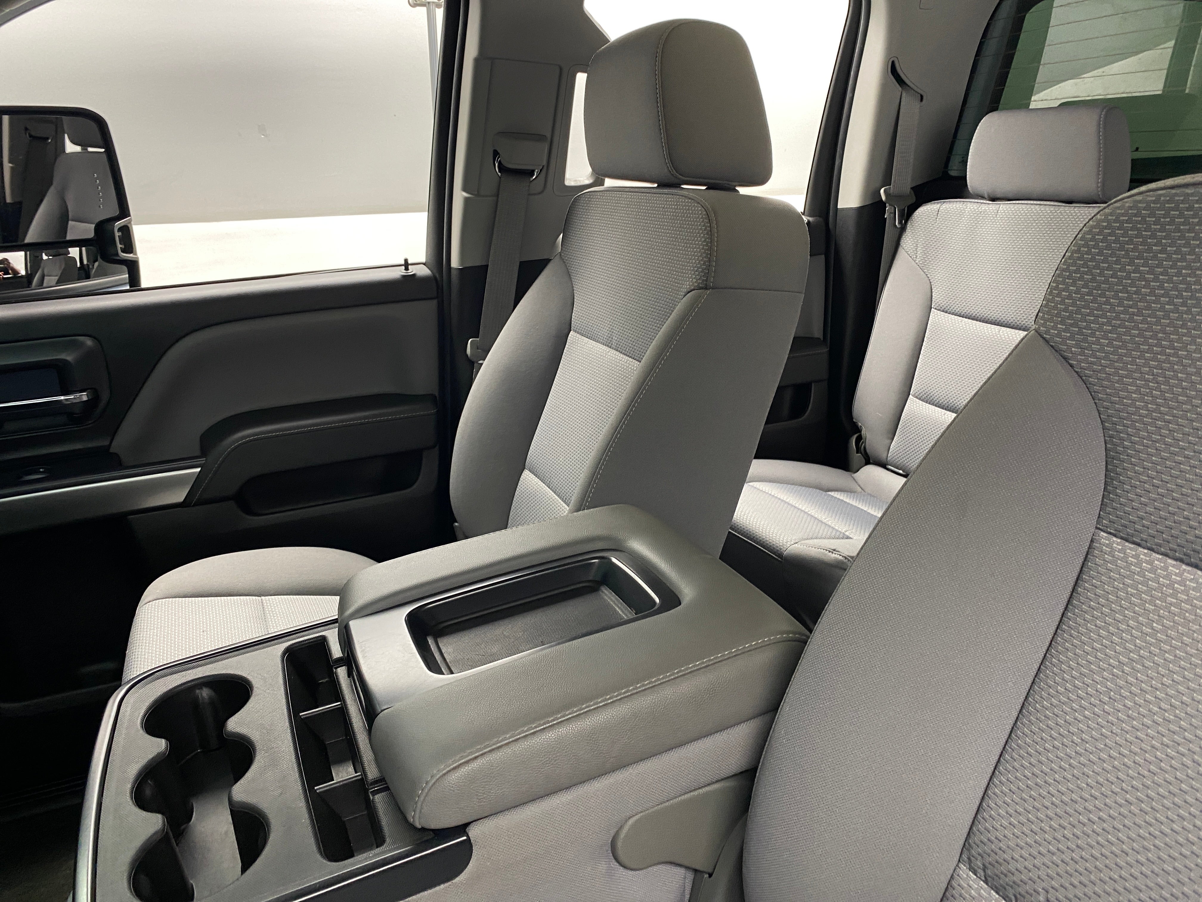 2016 Chevrolet Silverado 2500 LT 2