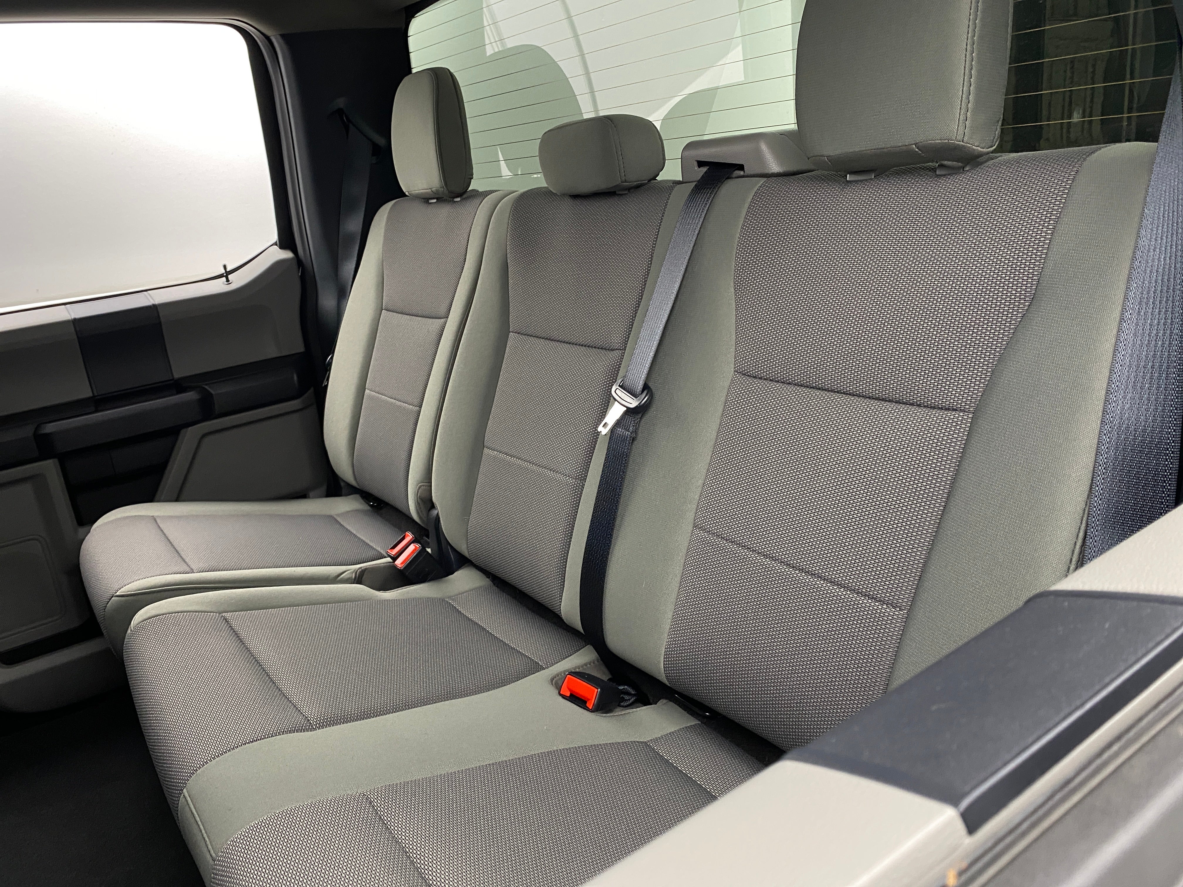 2022 Ford Econoline E-250 6