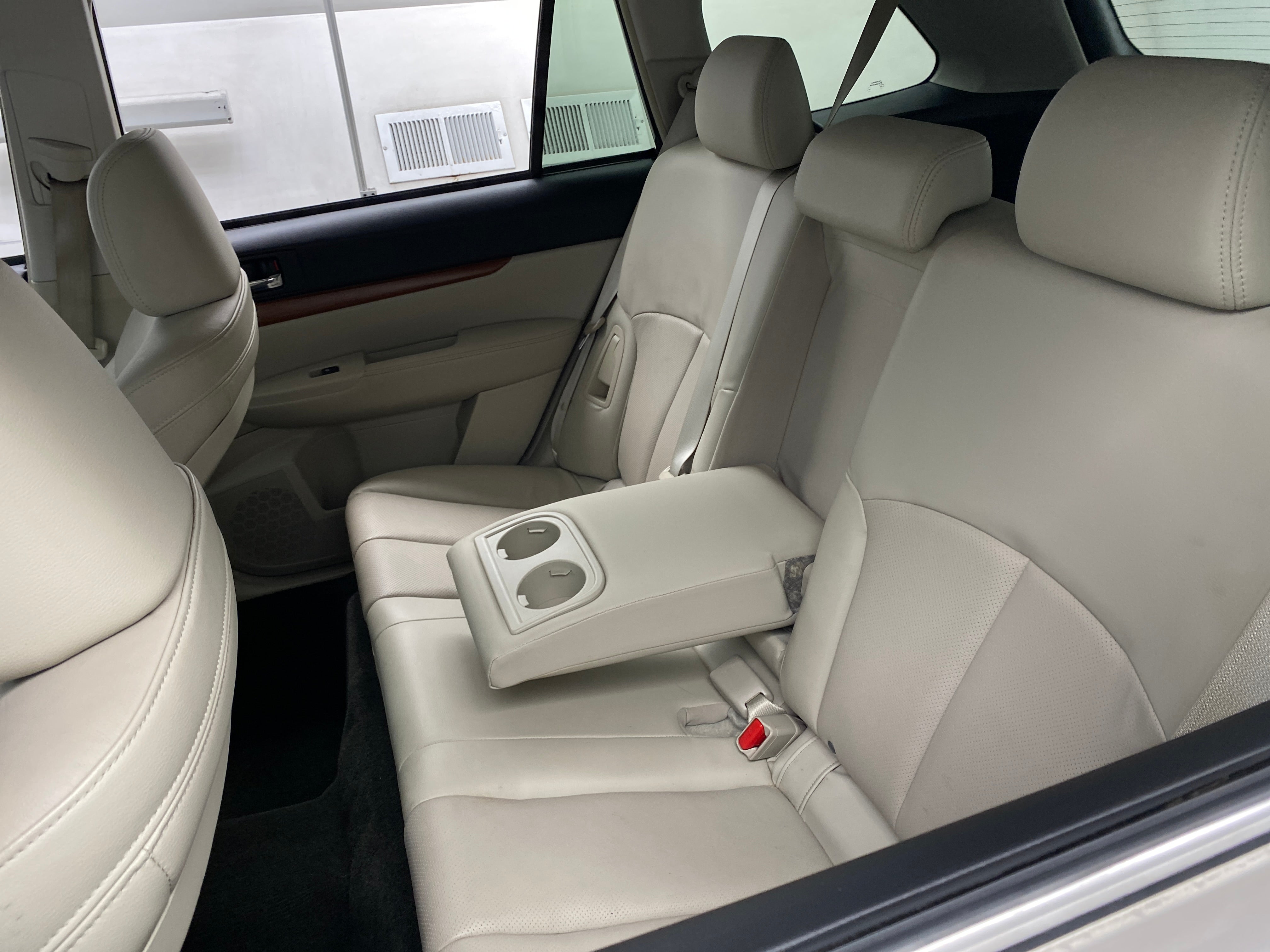 2014 Subaru Outback 2.5i Limited 5