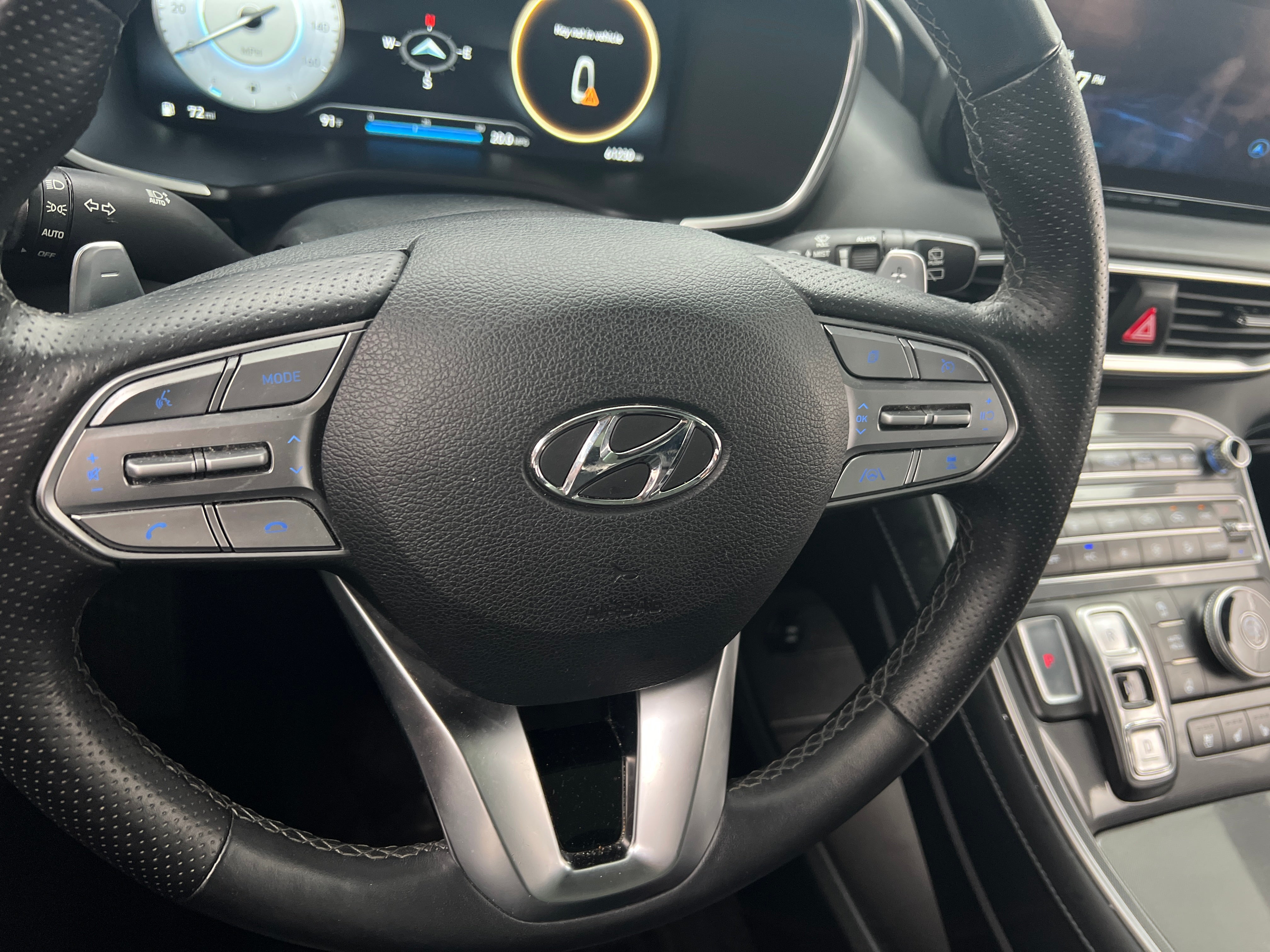 2022 Hyundai Santa Fe Calligraphy 4