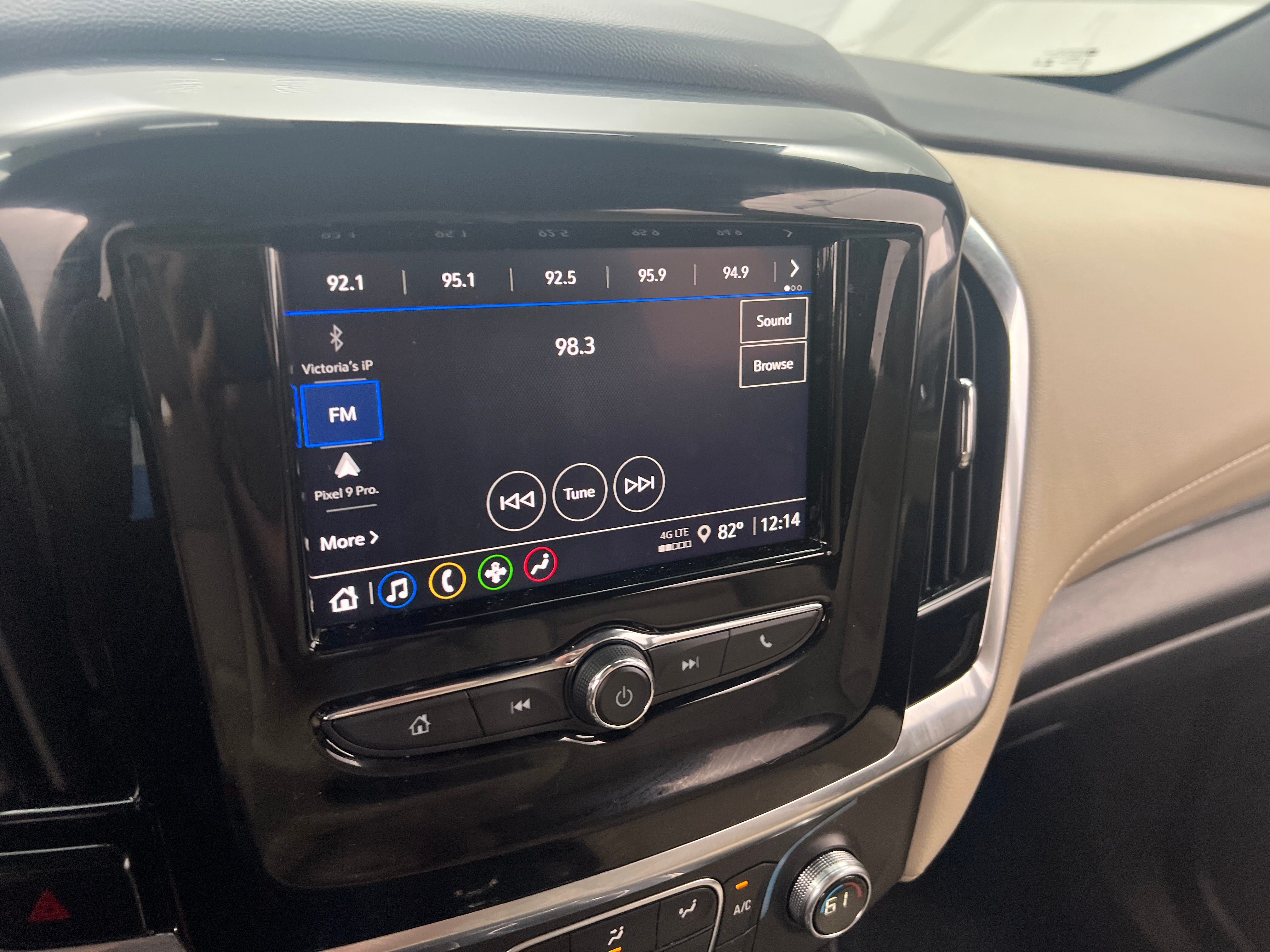 2024 Chevrolet Traverse LS 4