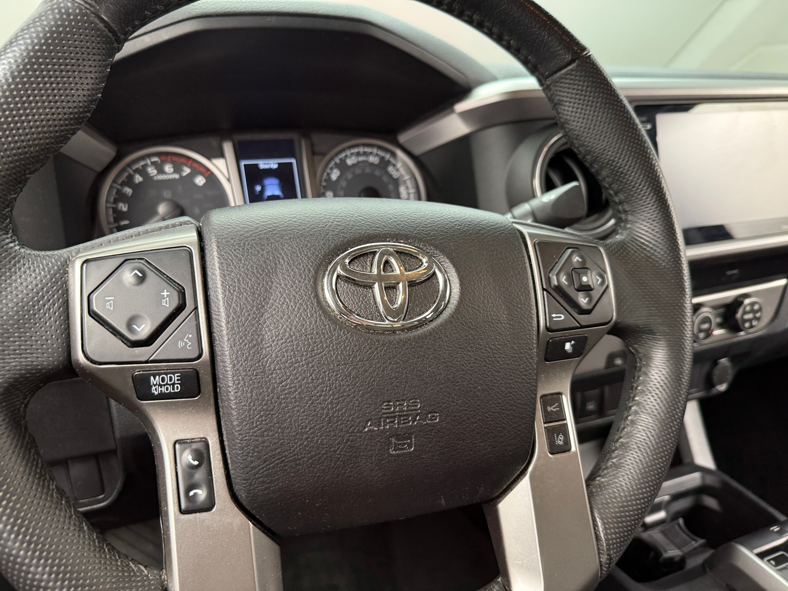 Thumbnail: 2021 Toyota Tacoma - 5