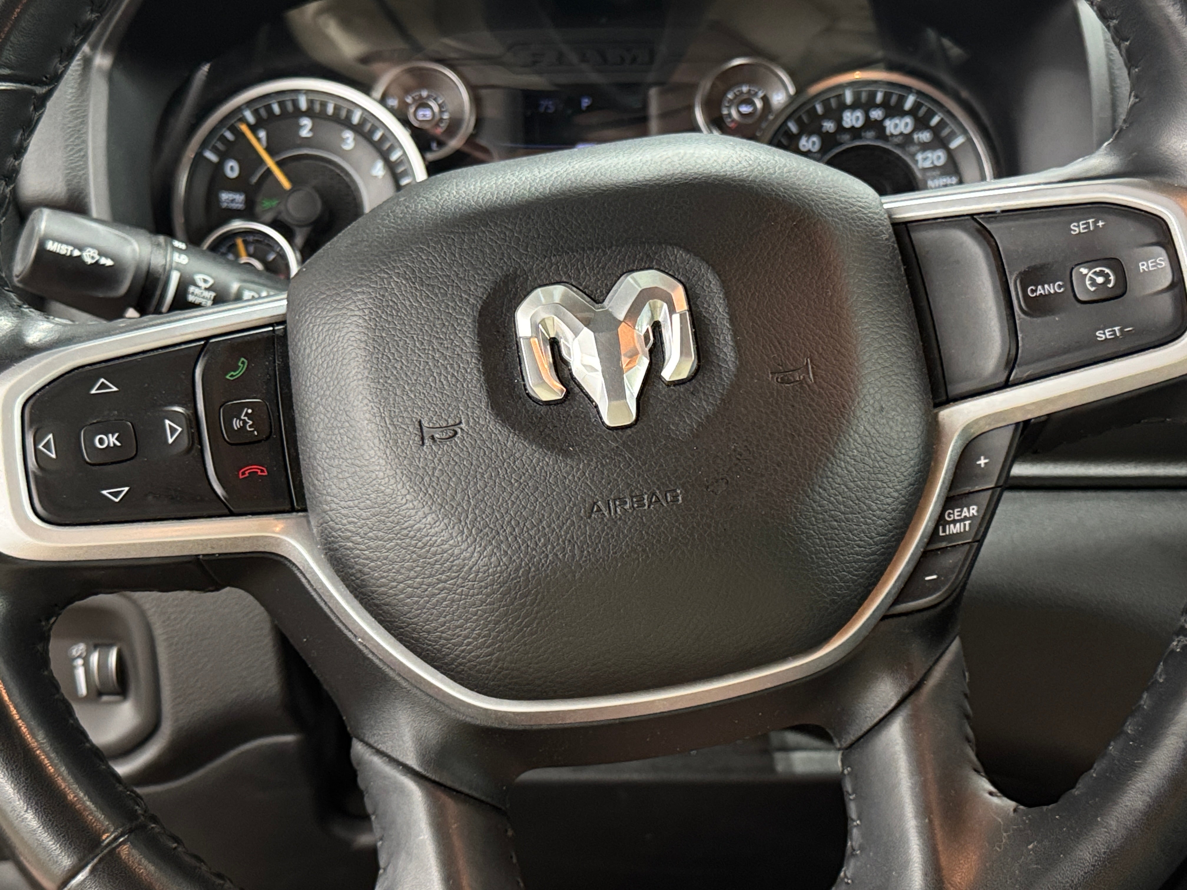 2021 RAM 1500 Big Horn 5