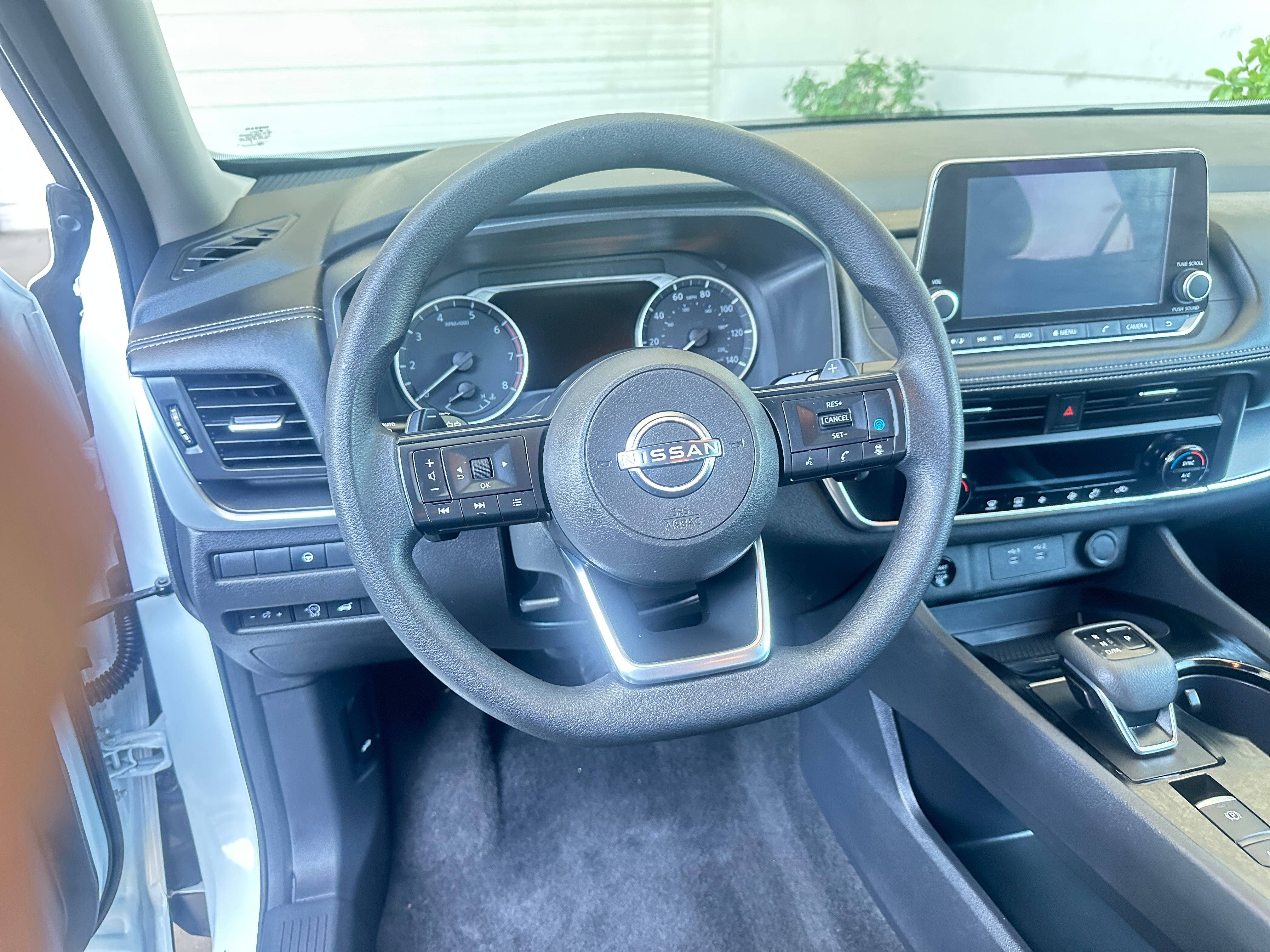 2024 Nissan Rogue SV 5