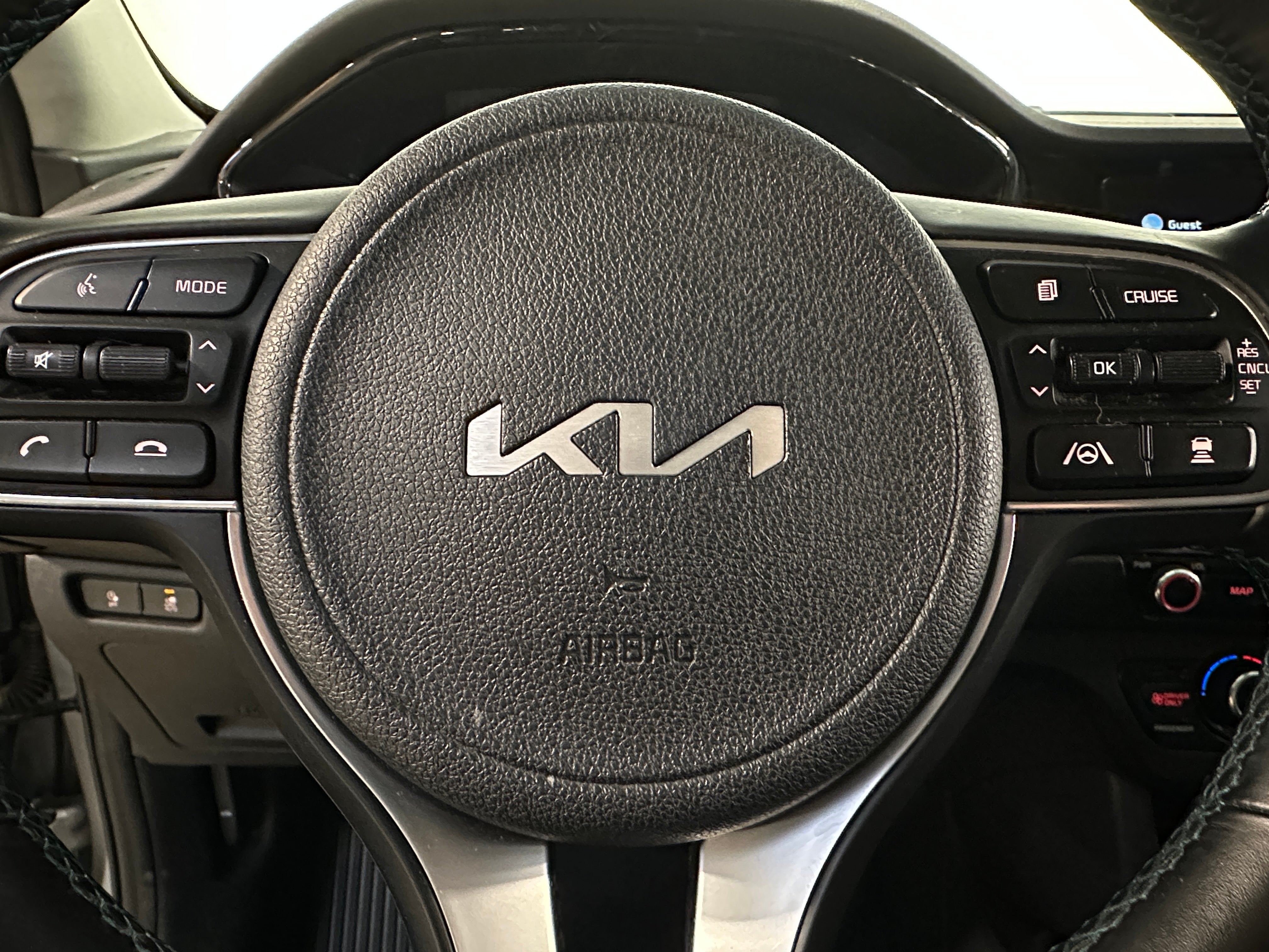 2022 Kia Niro EX Premium 4
