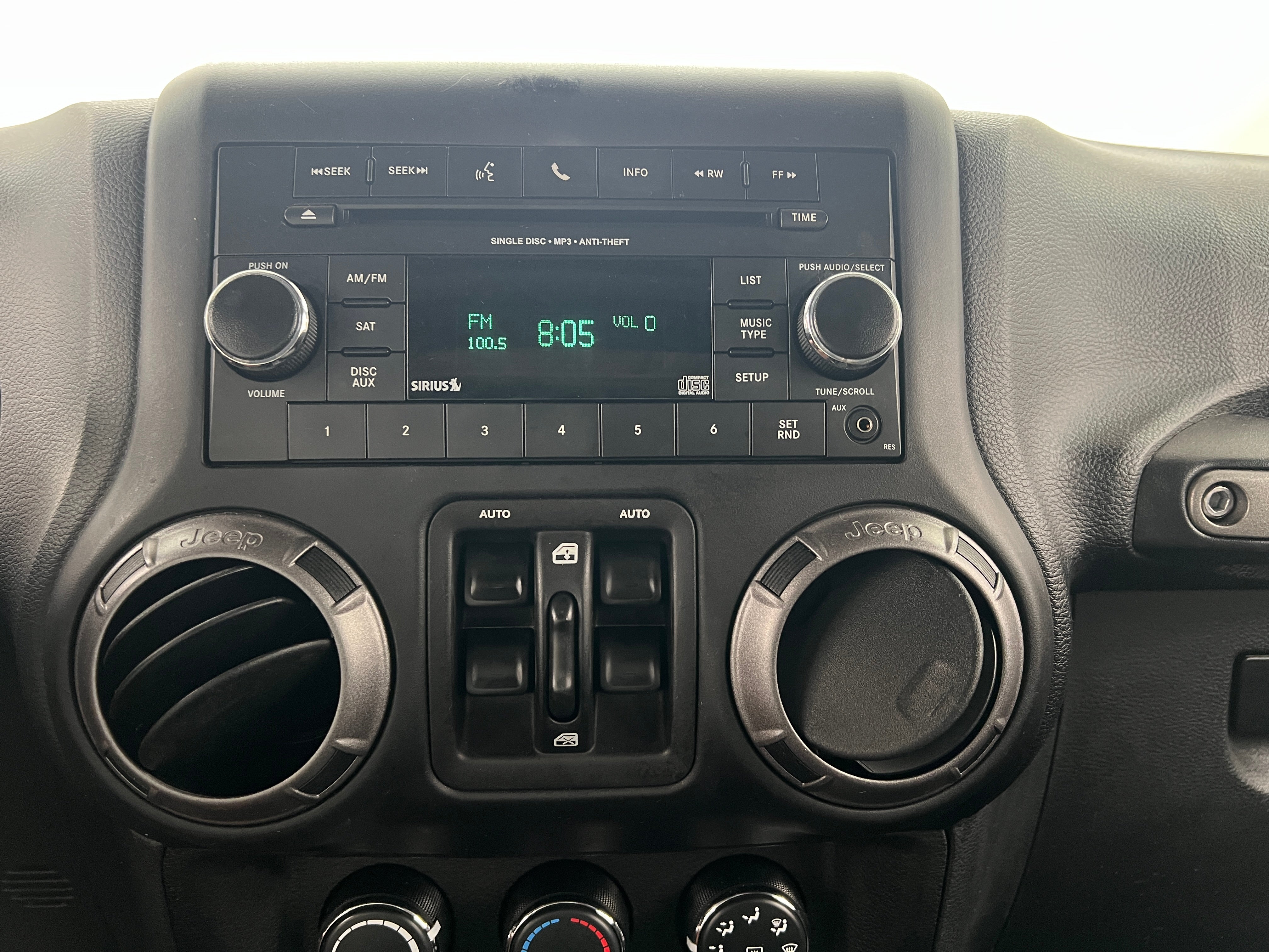 2018 Jeep Wrangler Unlimited Sport S 4