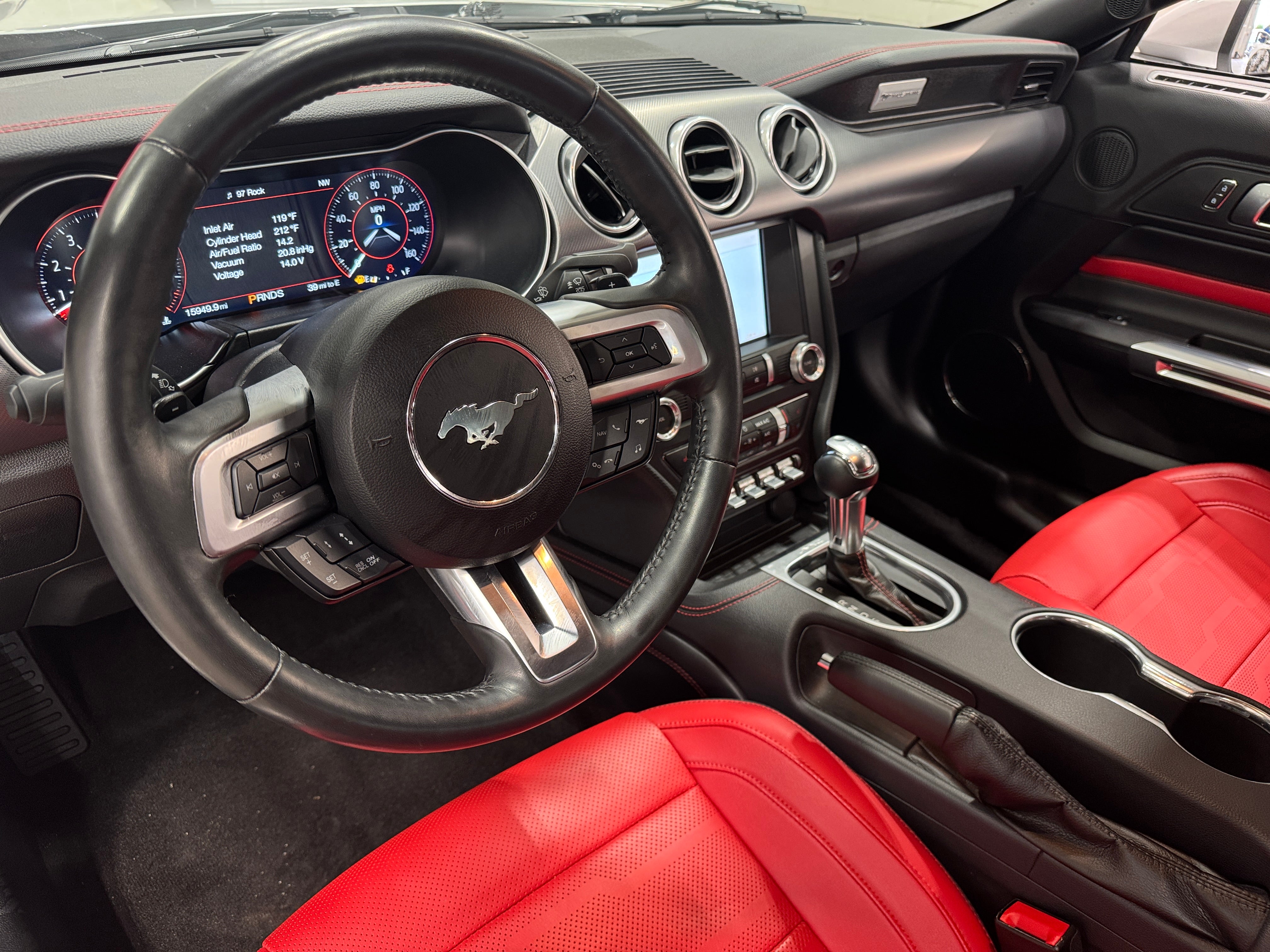 2019 Ford Mustang GT Premium 2