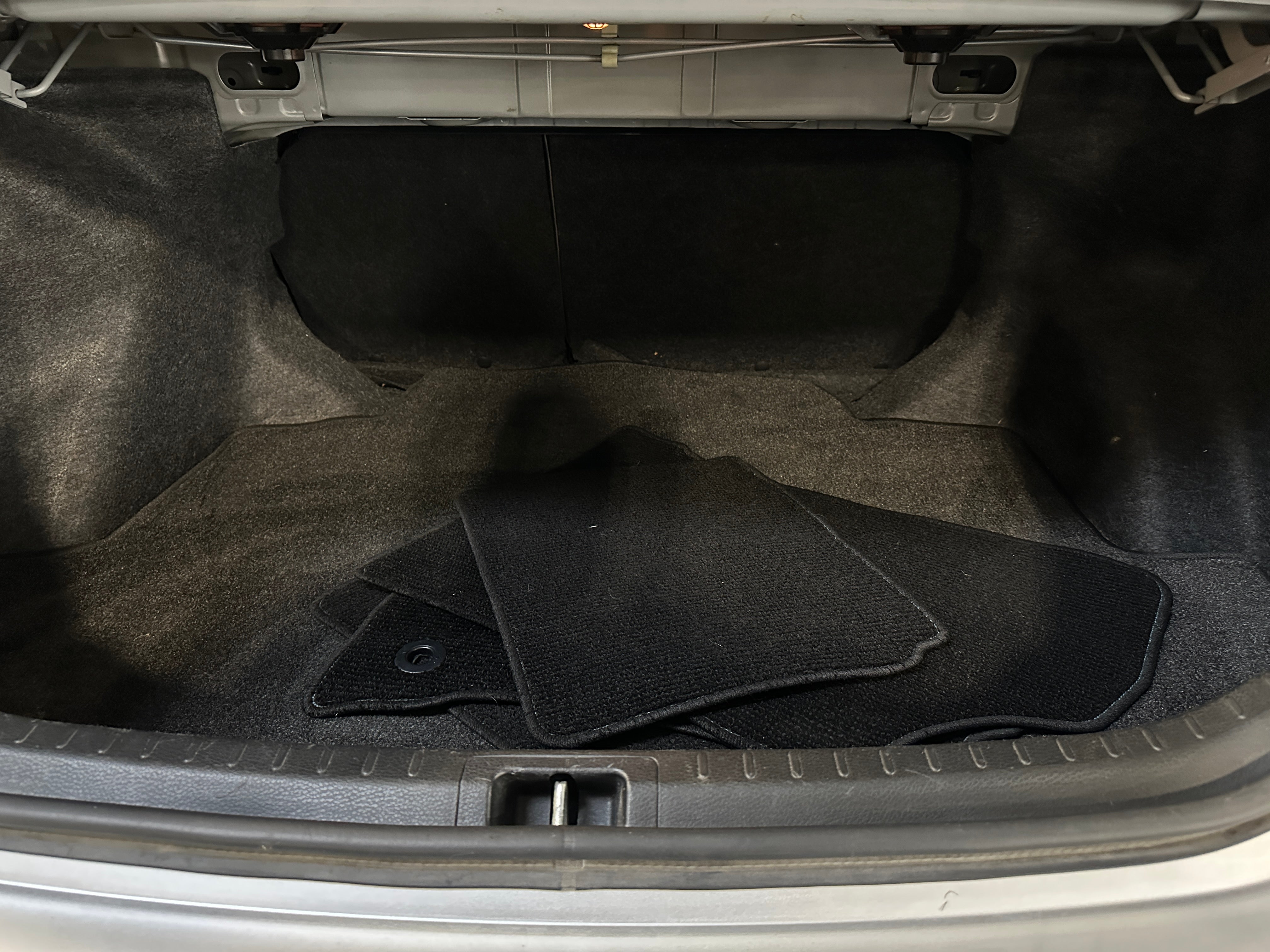 2014 Toyota Corolla LE 7