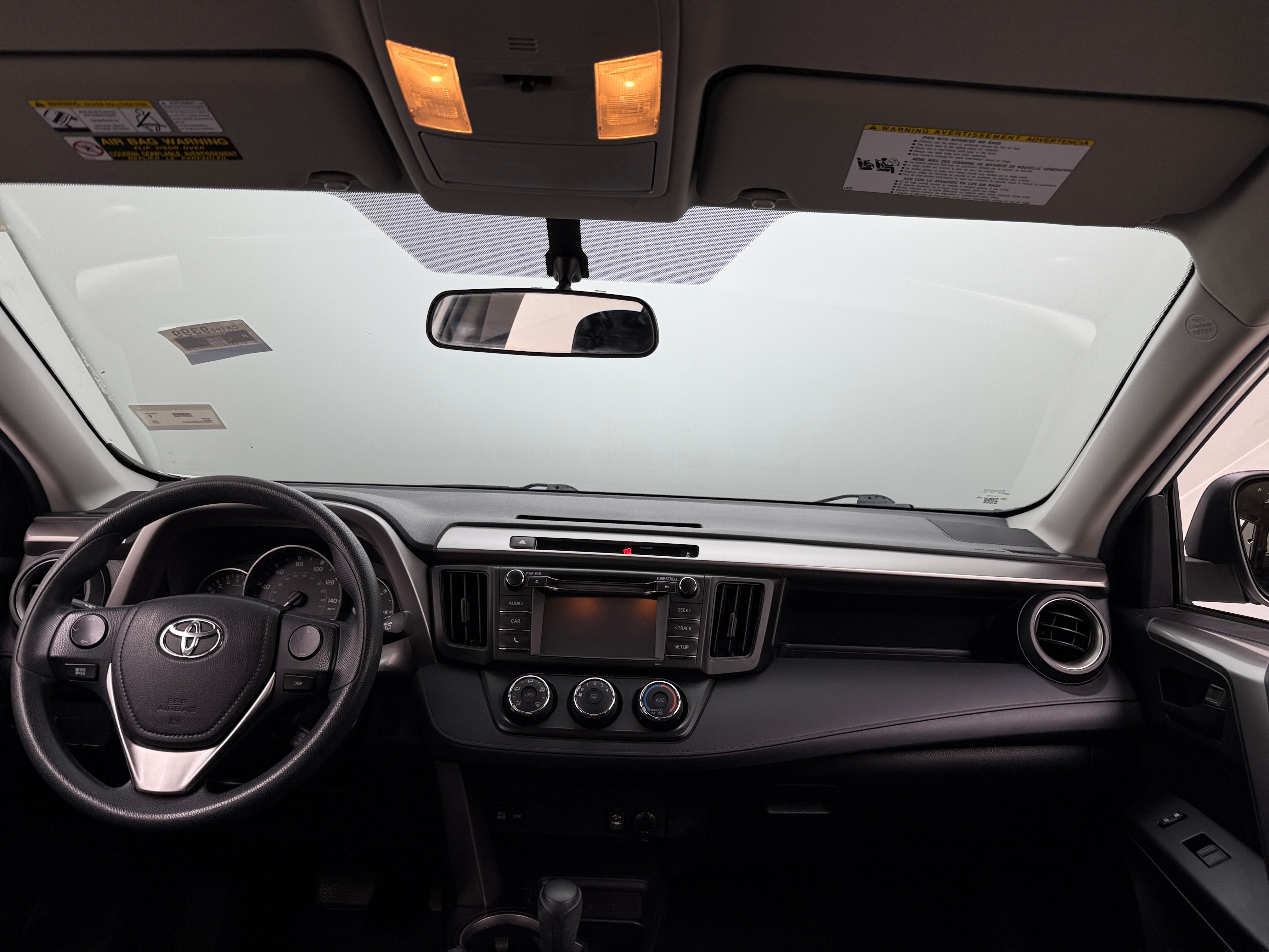 2016 Toyota RAV4 LE 3