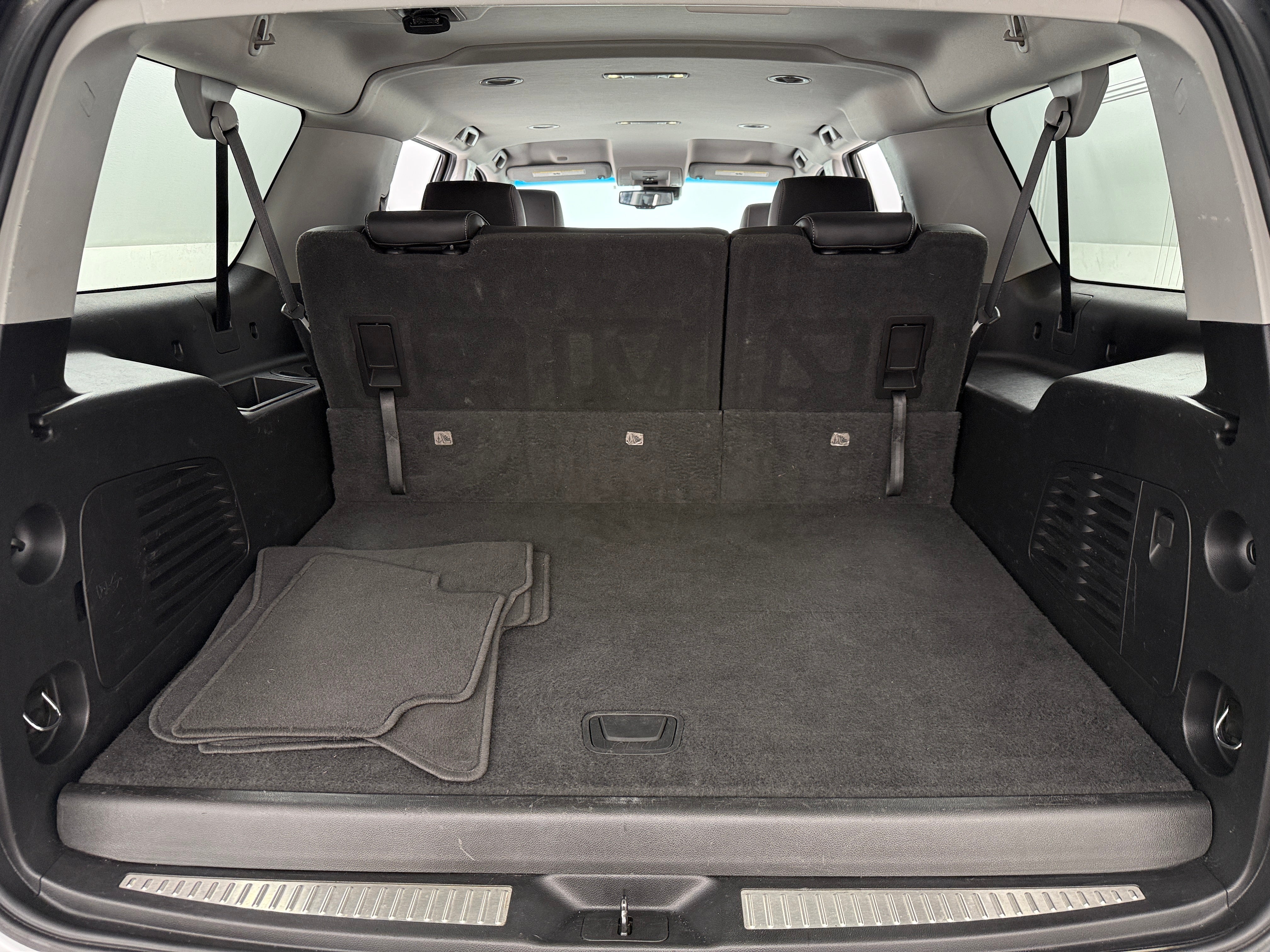 2018 Chevrolet Suburban LT 6