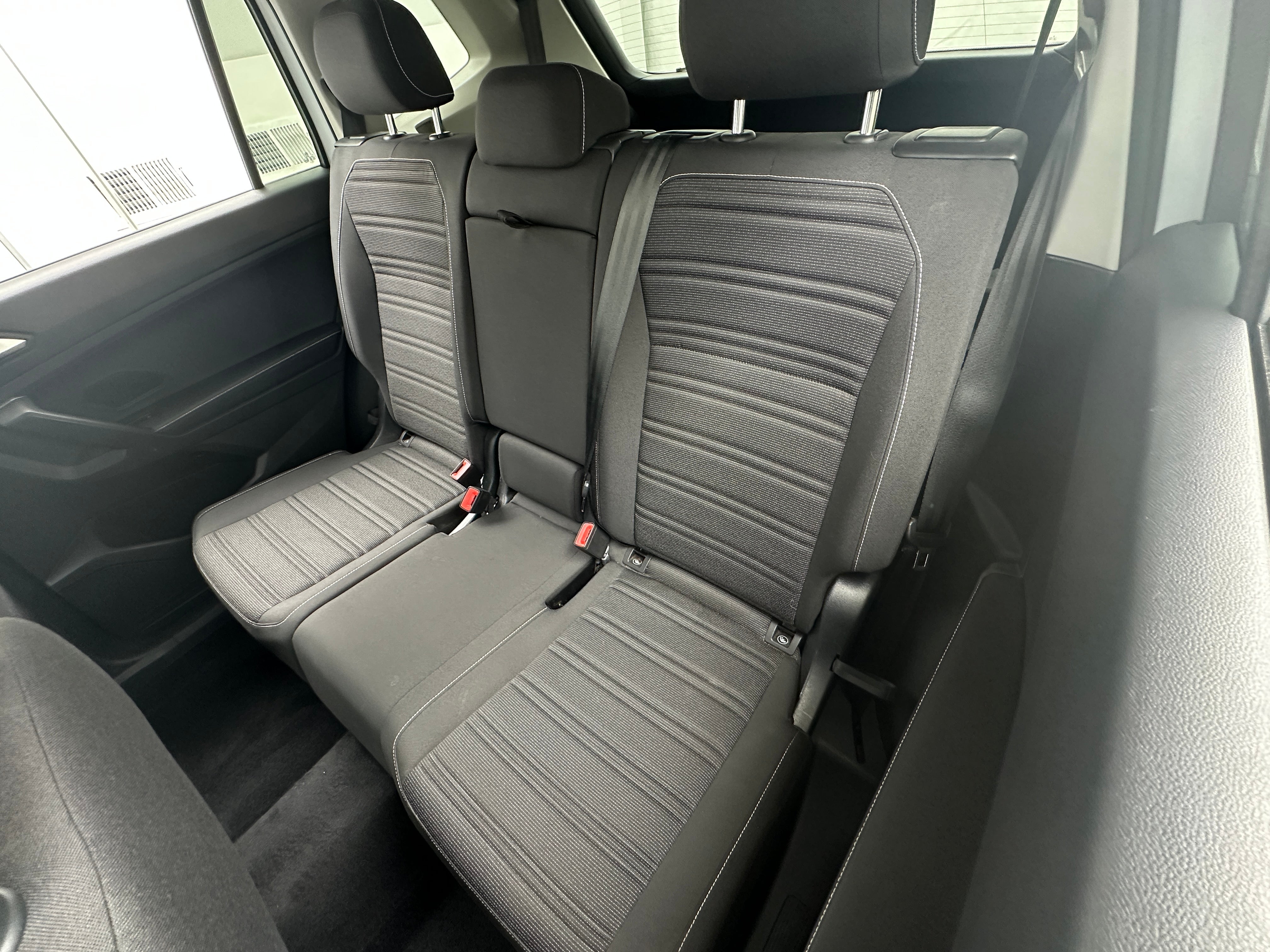 2022 Volkswagen Tiguan S 6