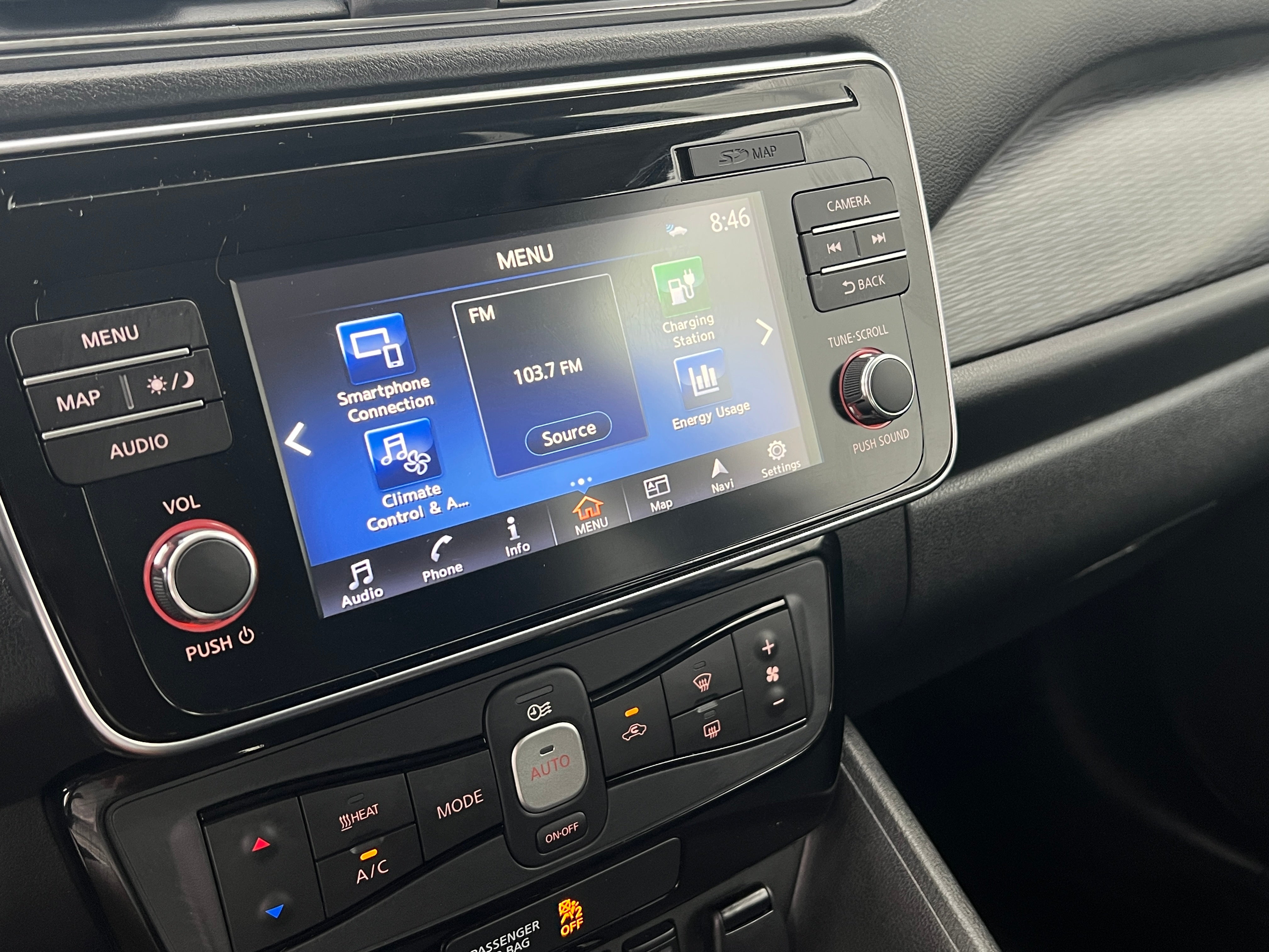 2018 Nissan Leaf SV 4