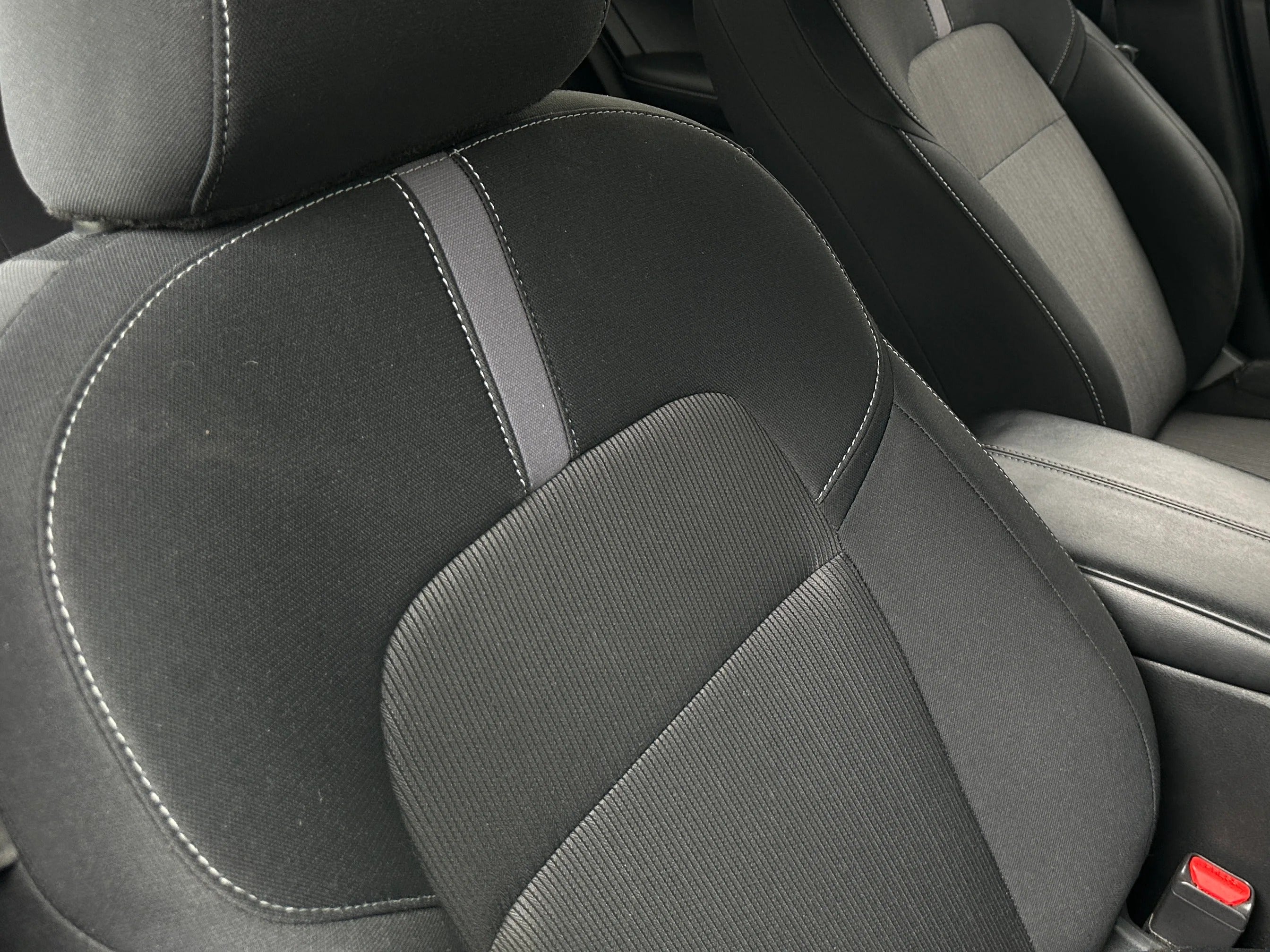 2023 Nissan Sentra SV 2