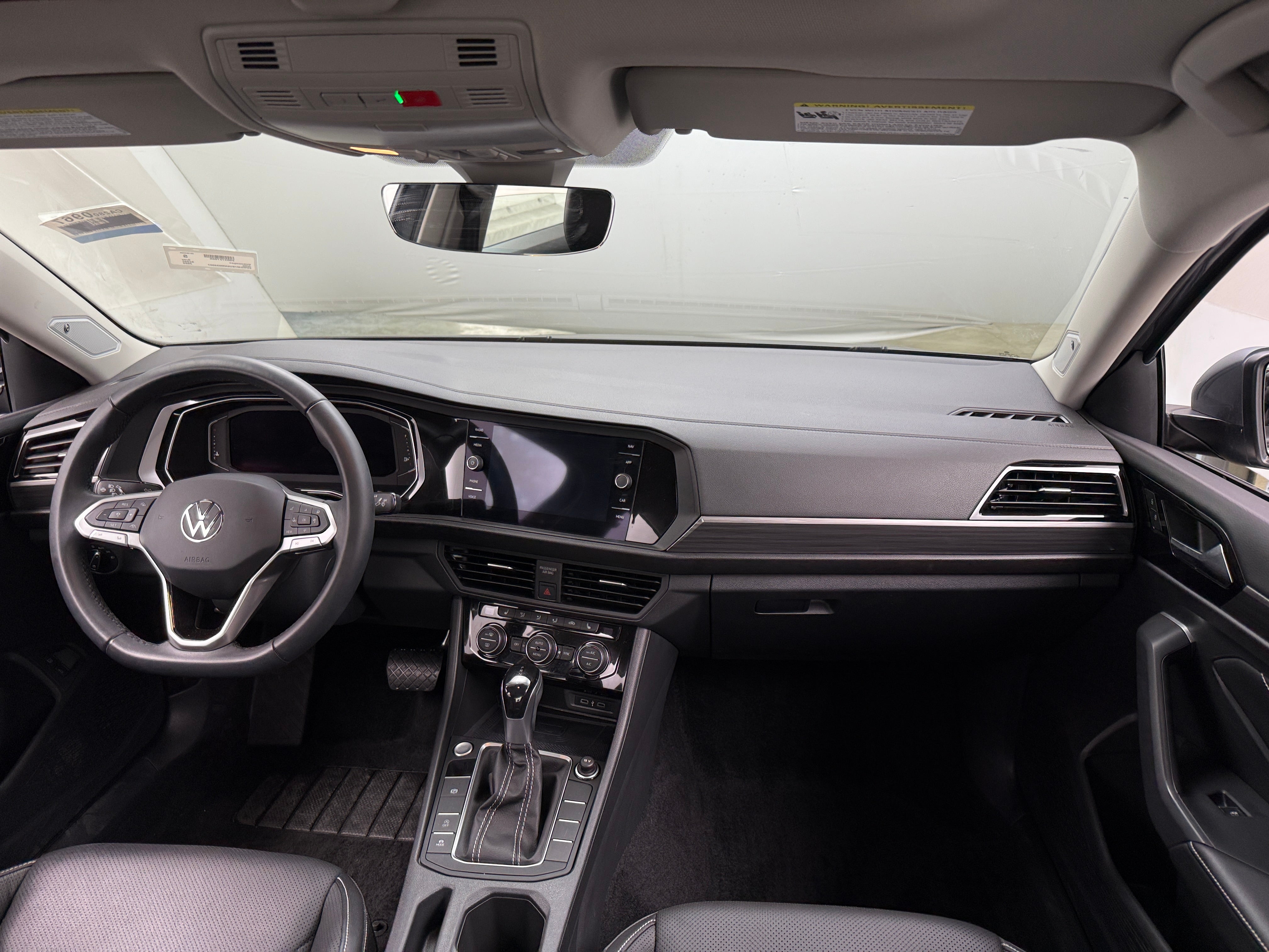 2022 Volkswagen Jetta SEL 2