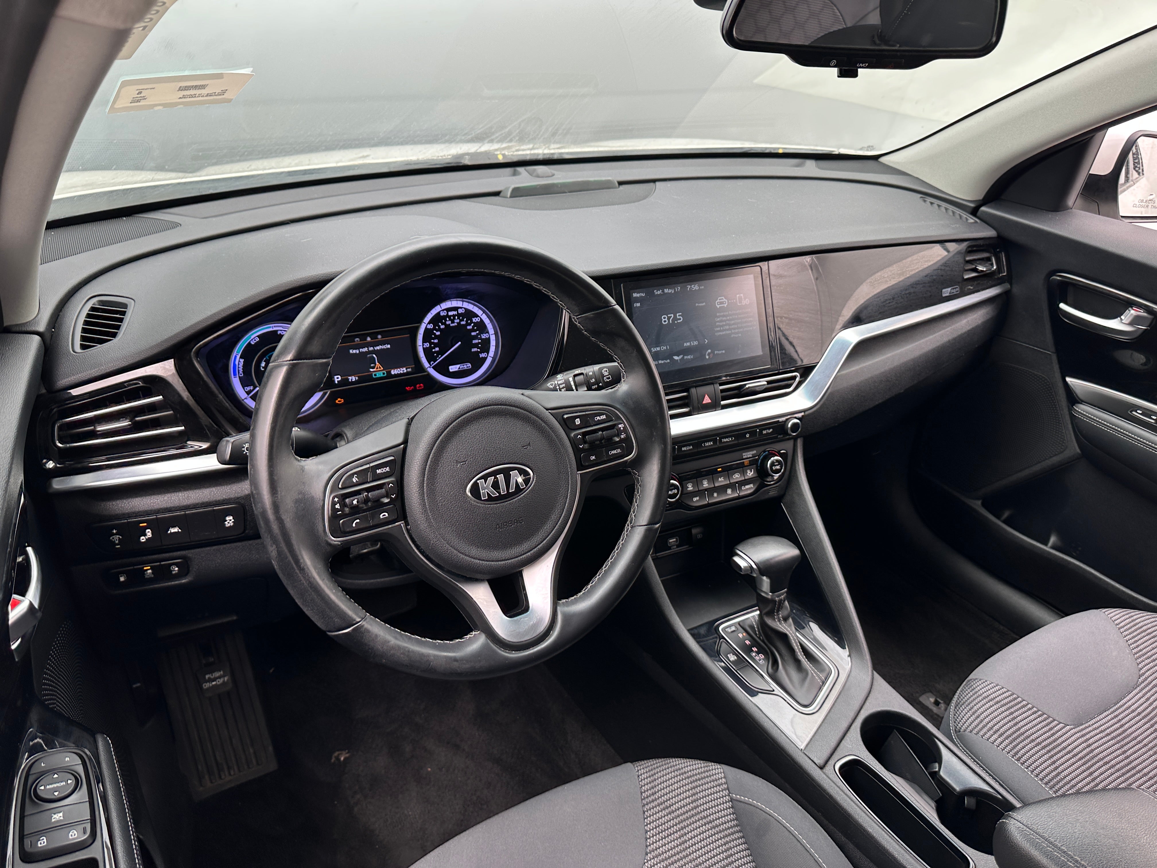 2020 Kia Niro LXS 3