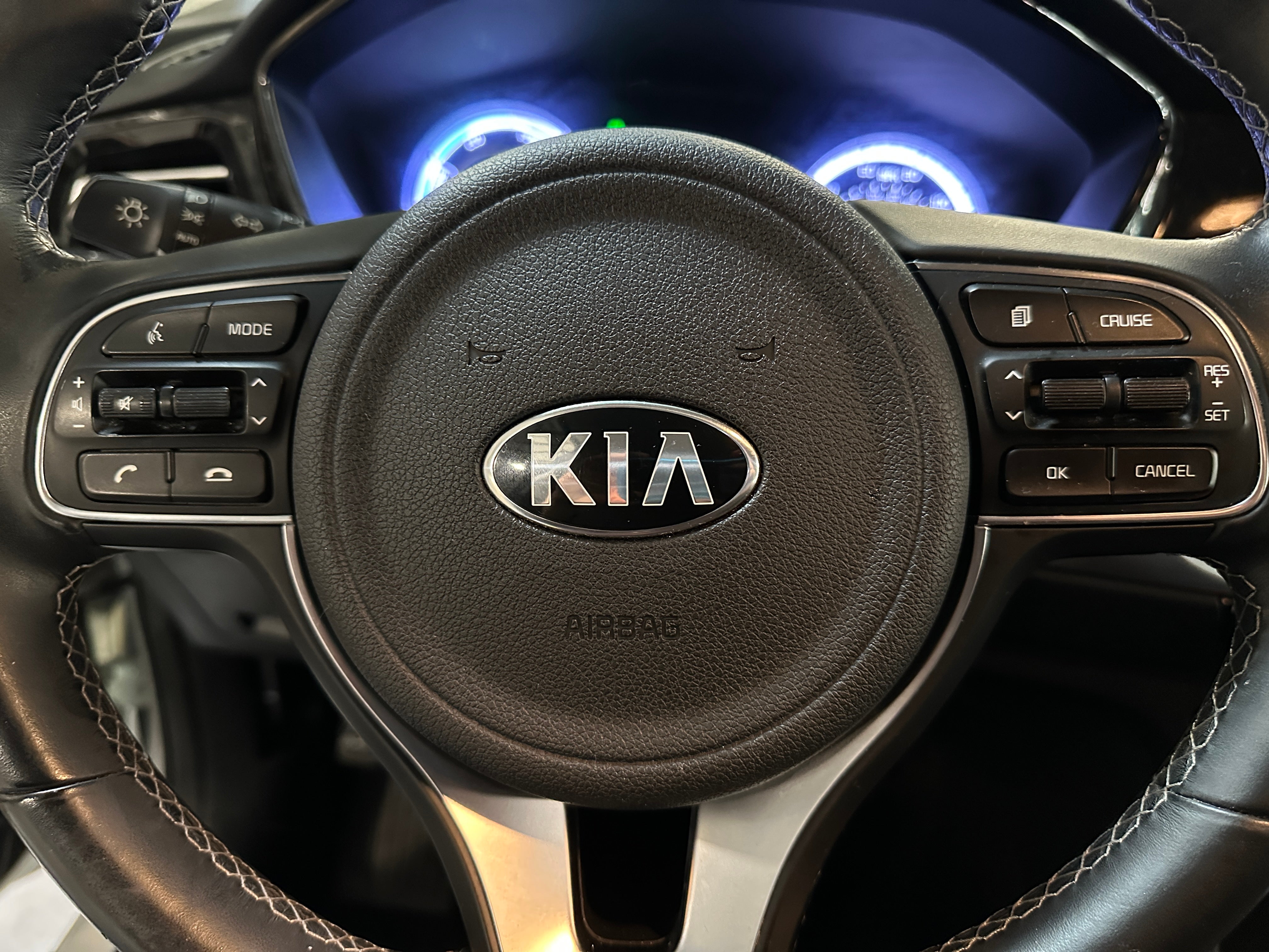 2020 Kia Niro LXS 5