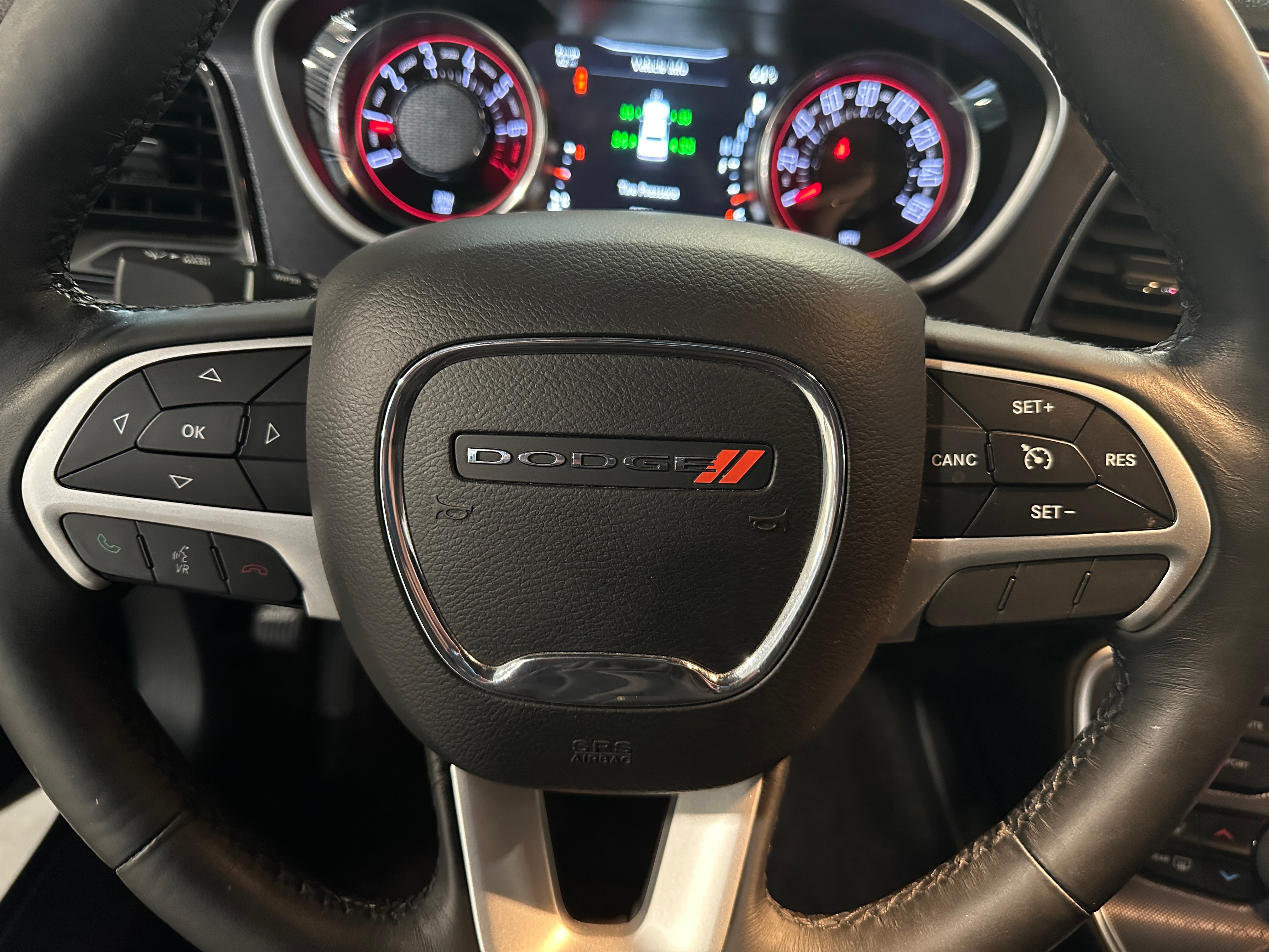 2017 Dodge Challenger SXT 3