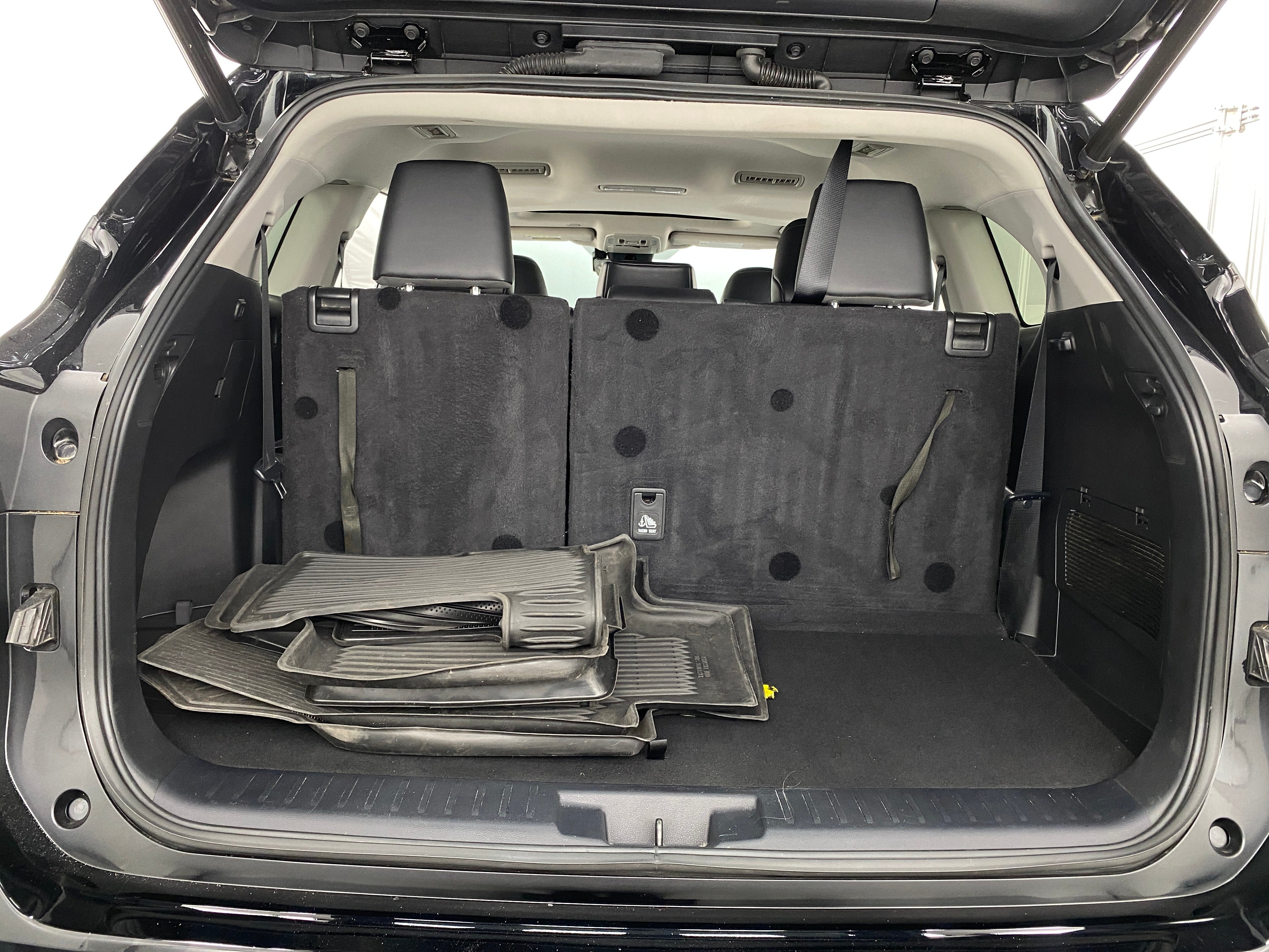 2023 Toyota Highlander XLE 6