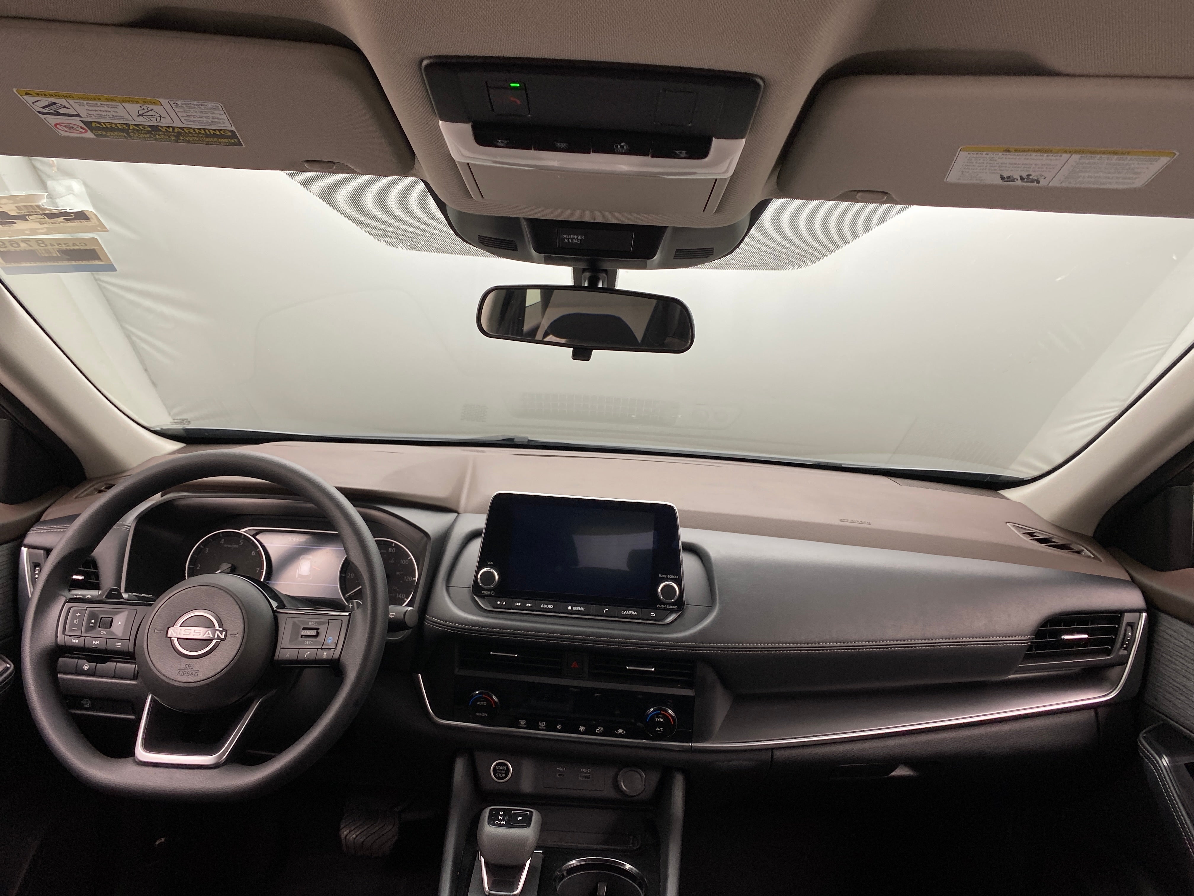 2023 Nissan Rogue SV 3