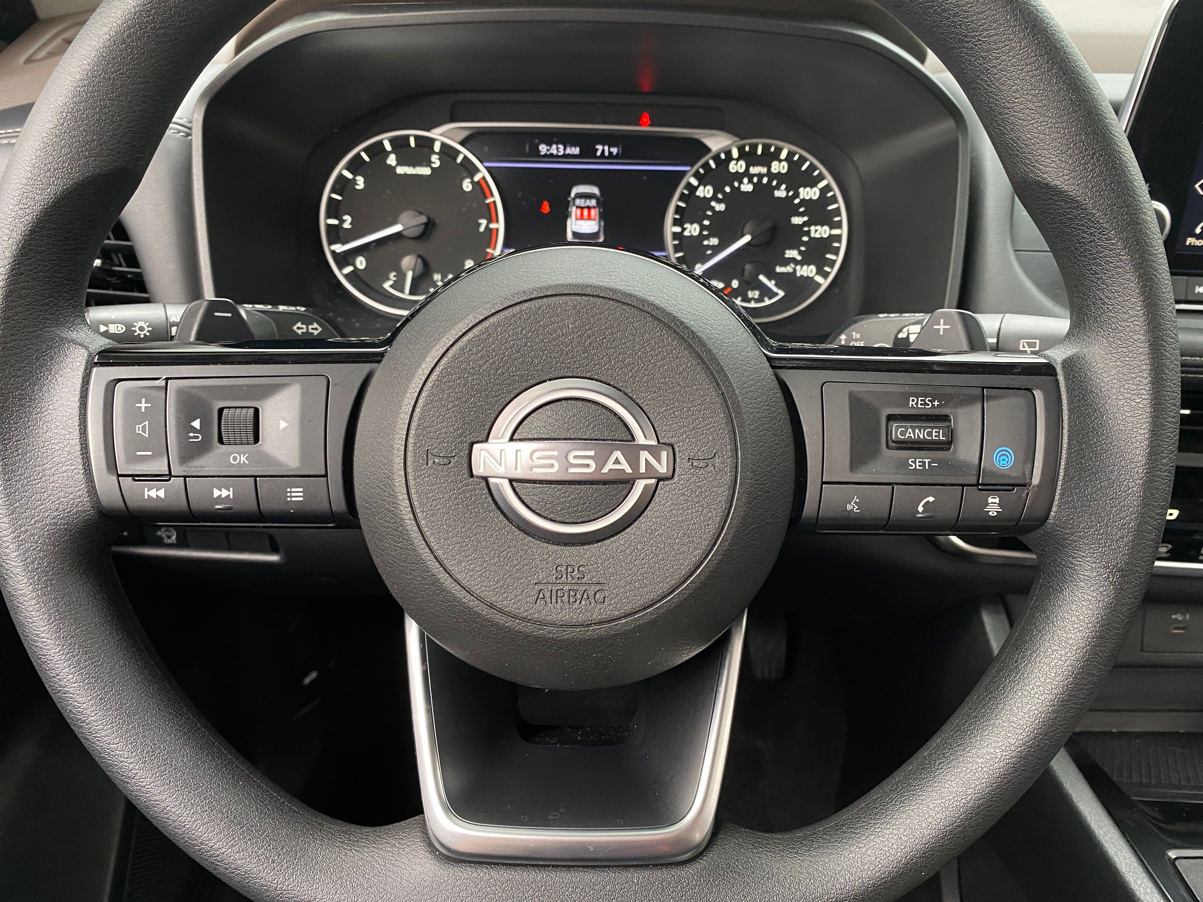 2023 Nissan Rogue SV 5