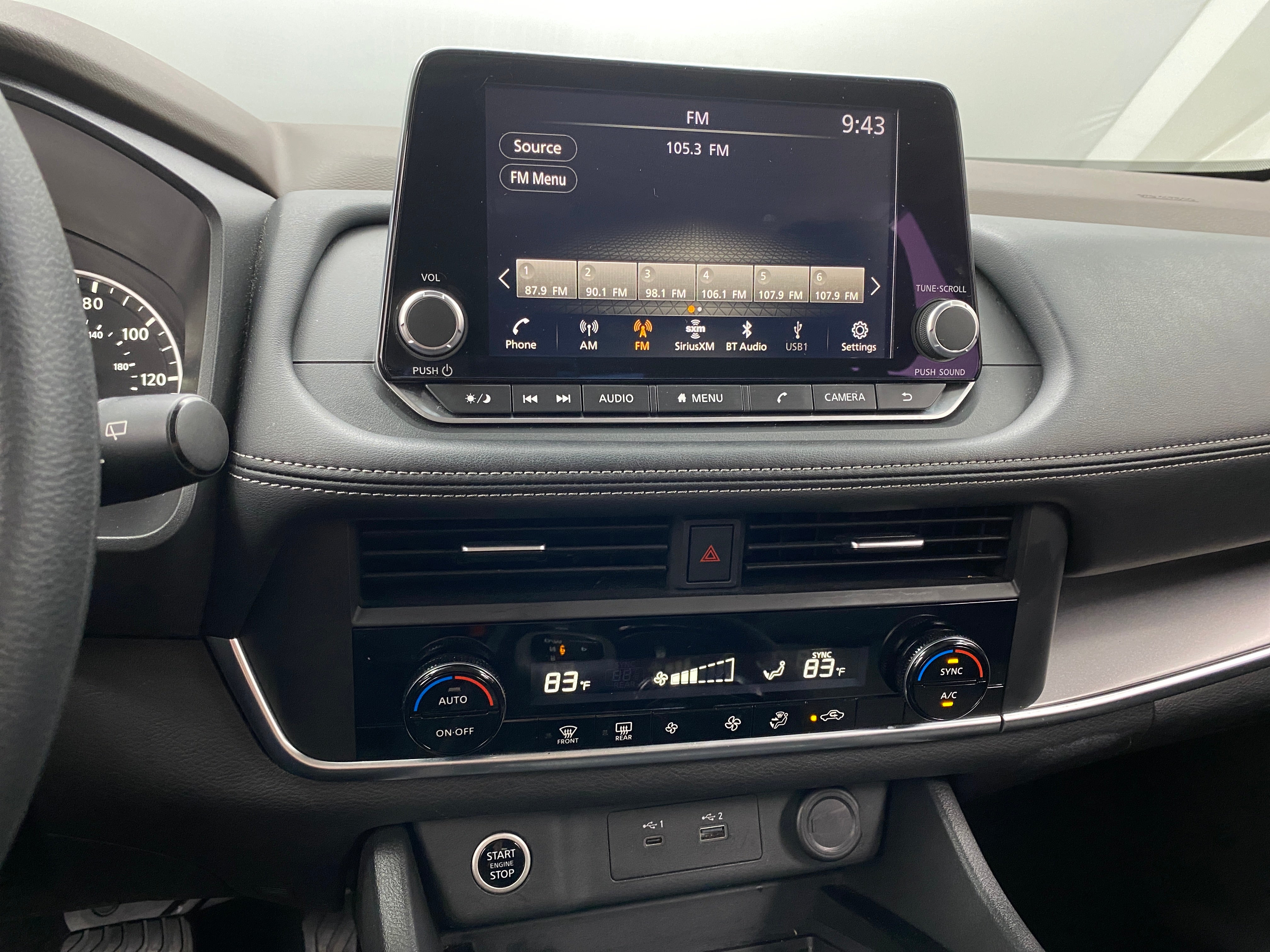 2023 Nissan Rogue SV 4