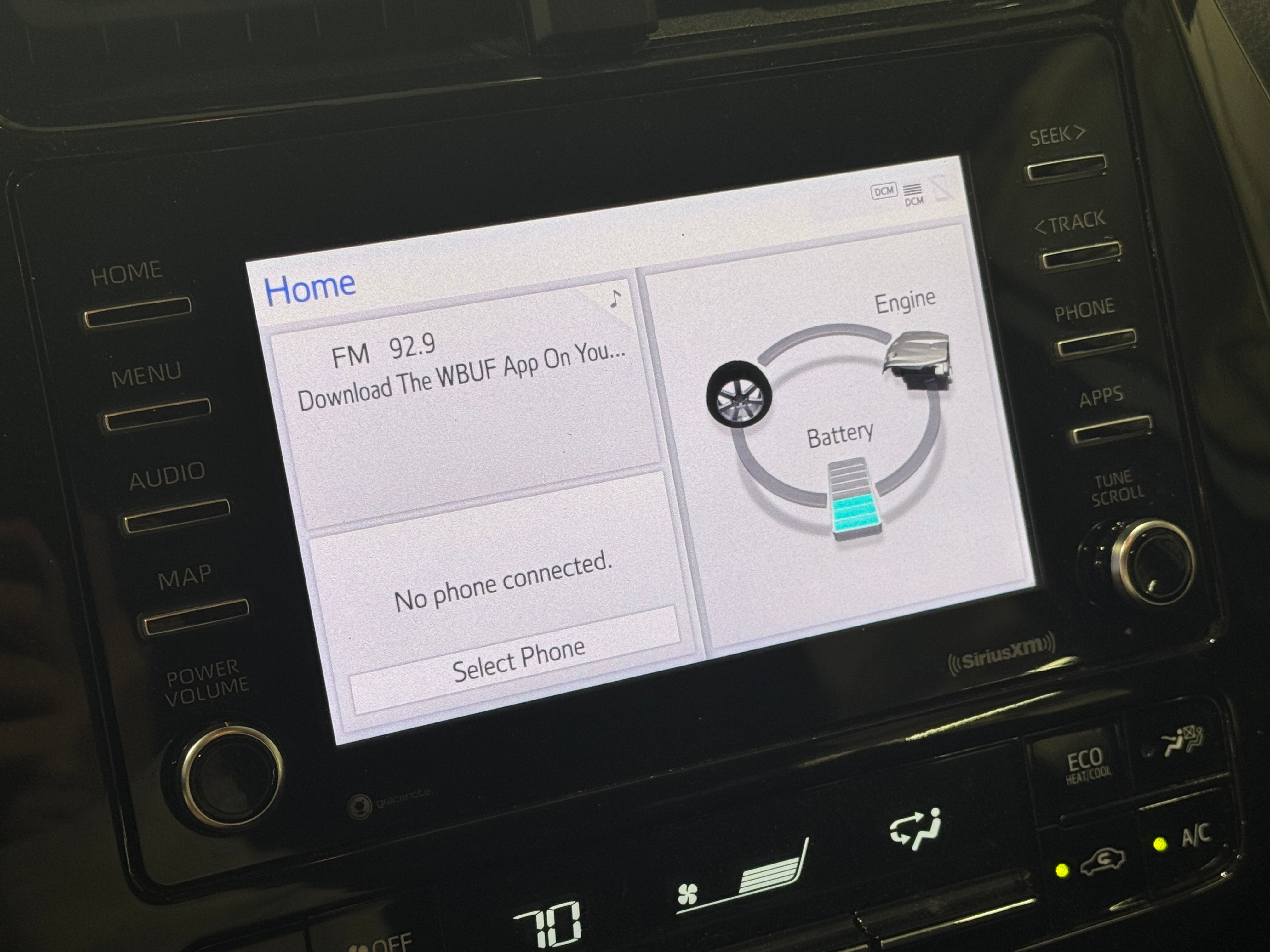 2022 Toyota Prius LE 4