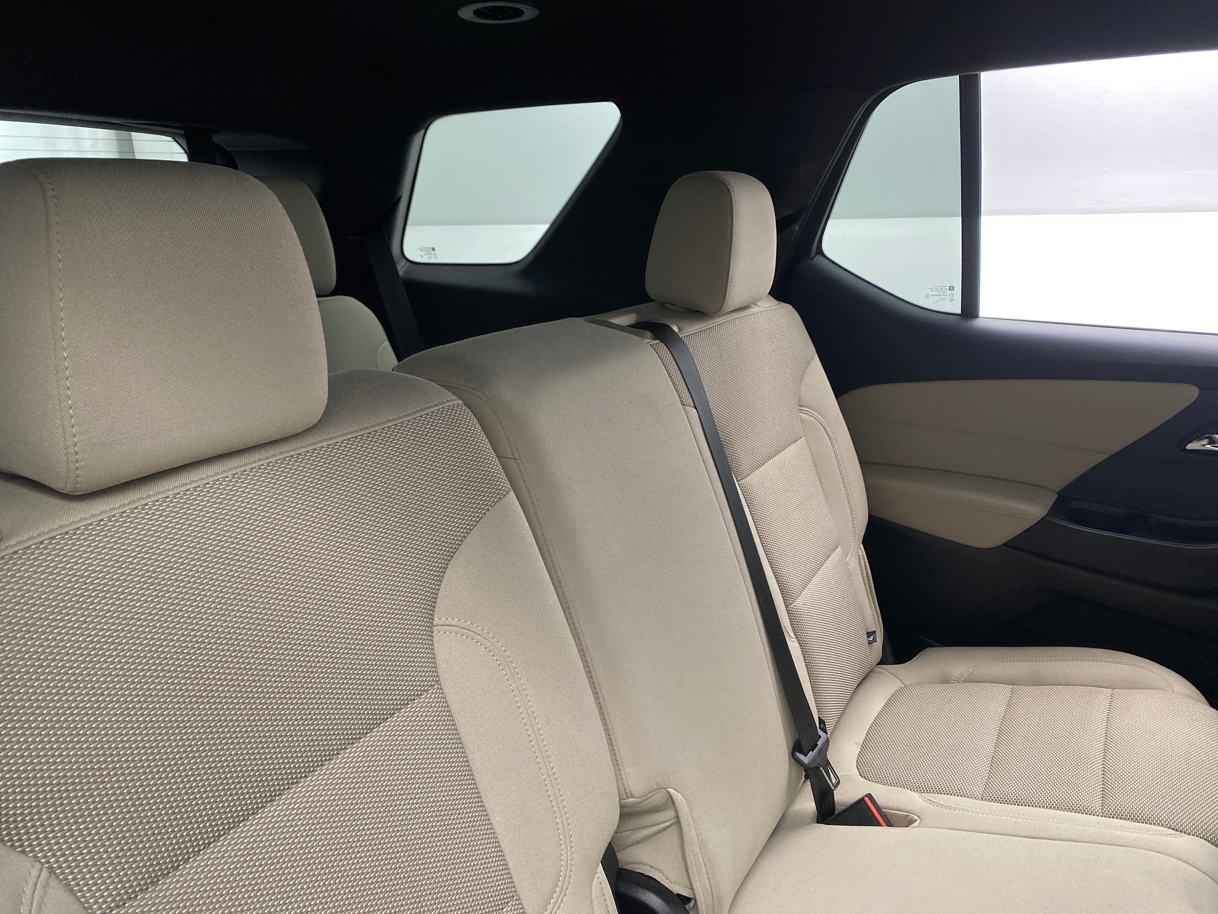 2023 Chevrolet Traverse LS 6