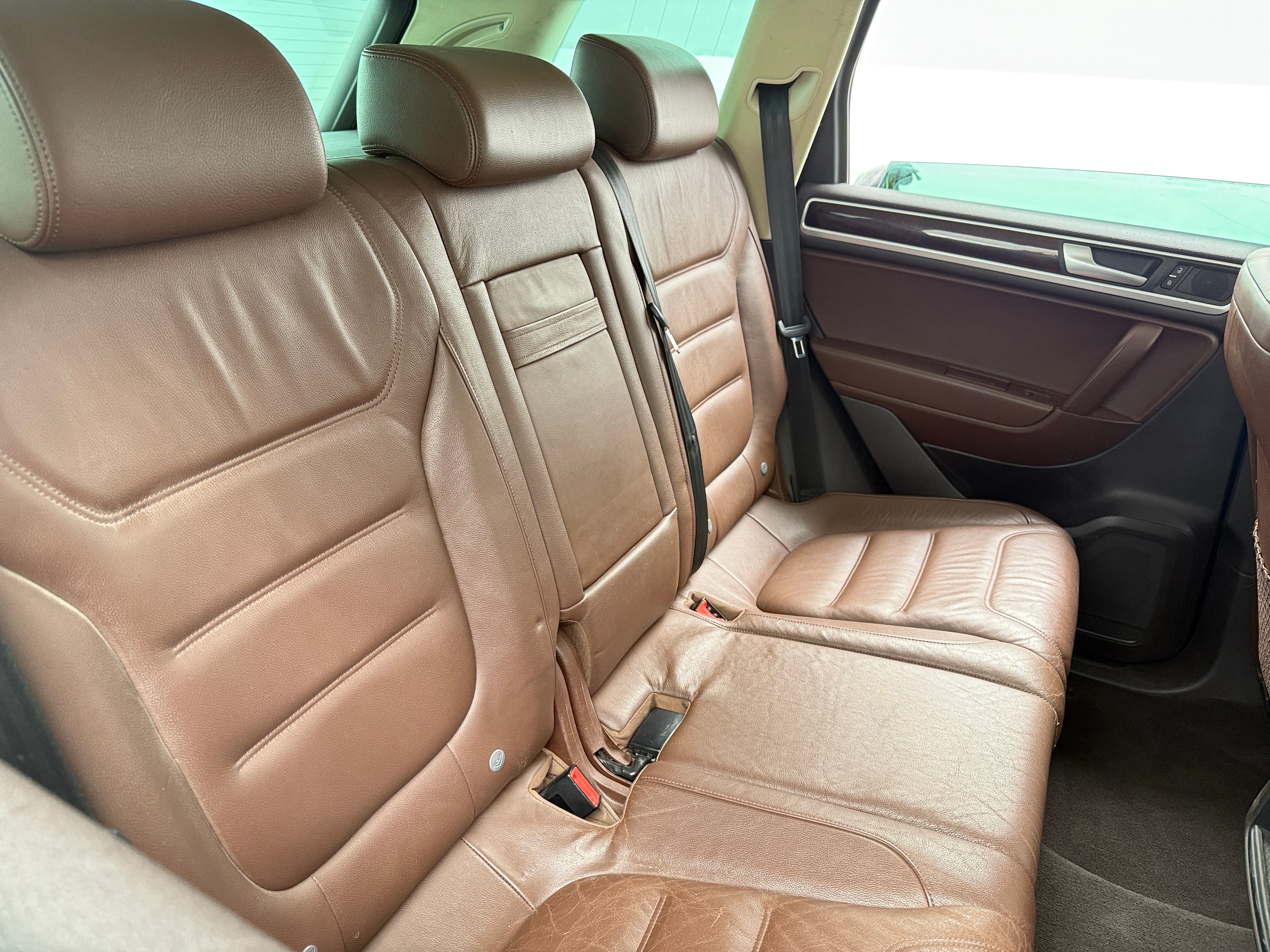 2012 Volkswagen Touareg TDI Lux 6