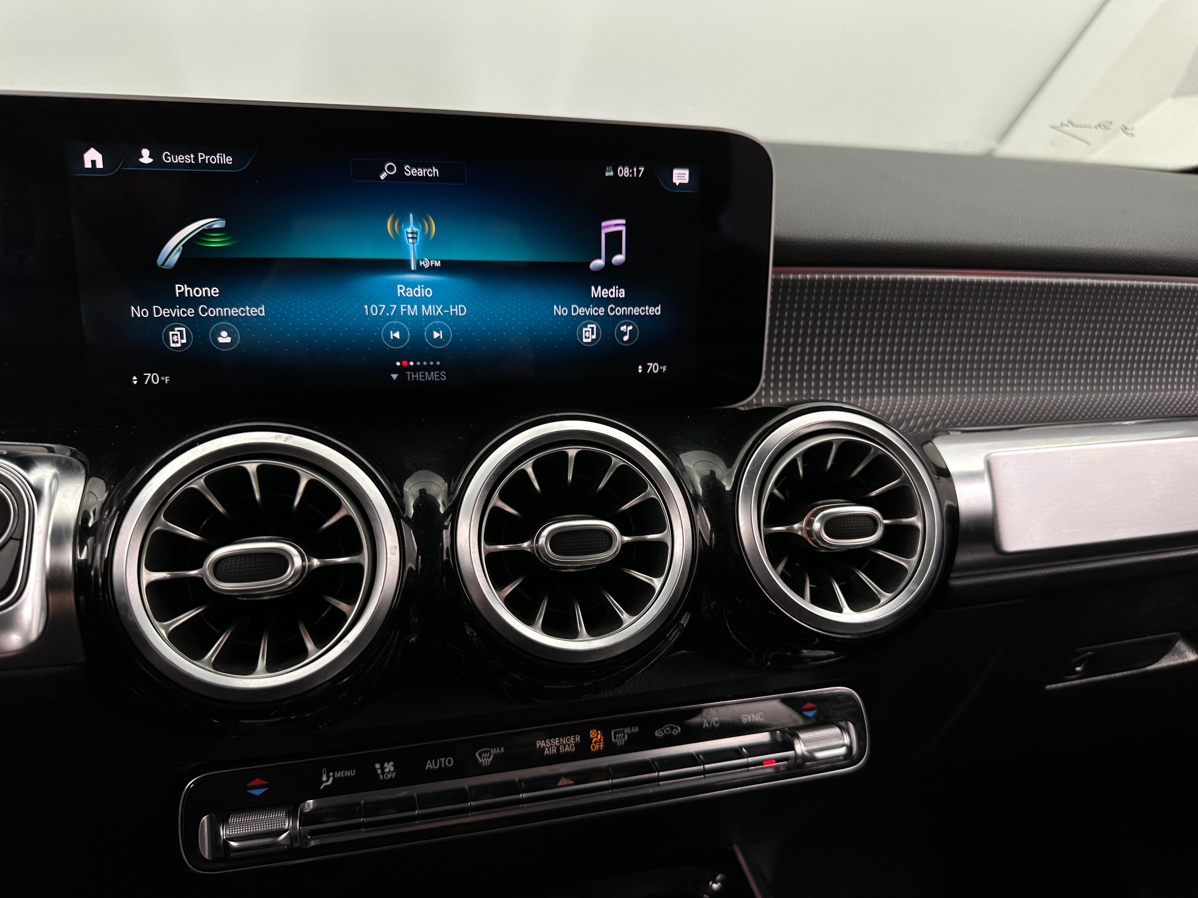 2020 Mercedes-Benz GLB 250 3