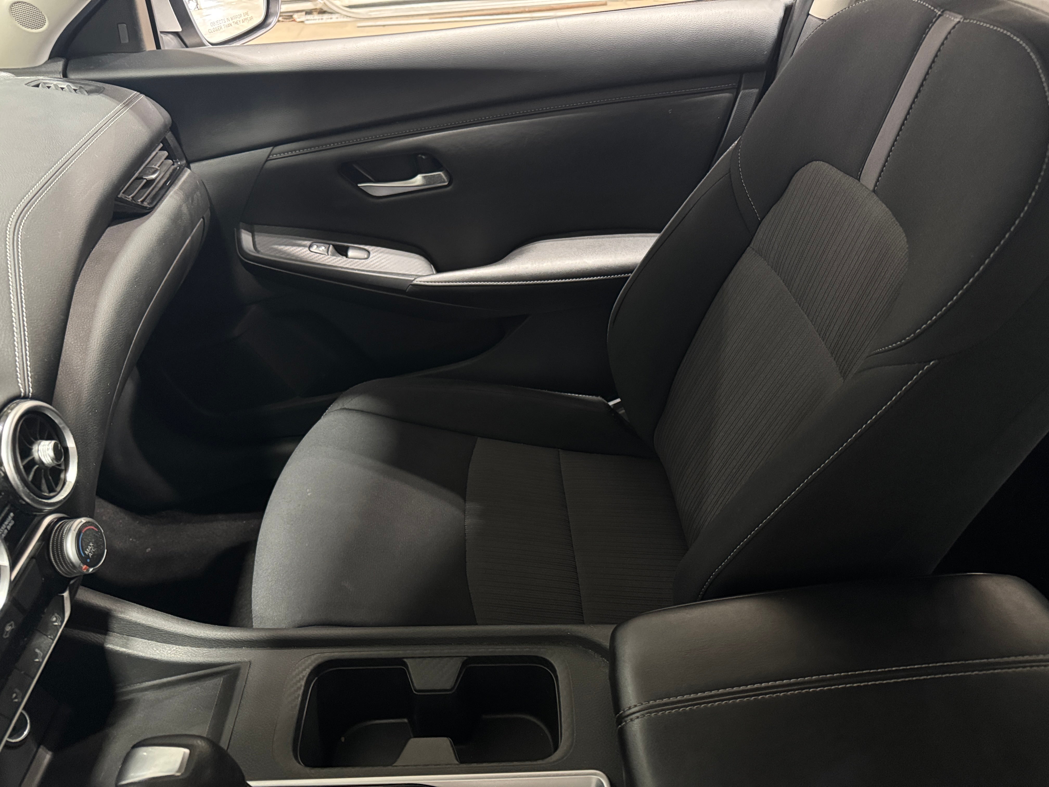 2023 Nissan Sentra SV 2