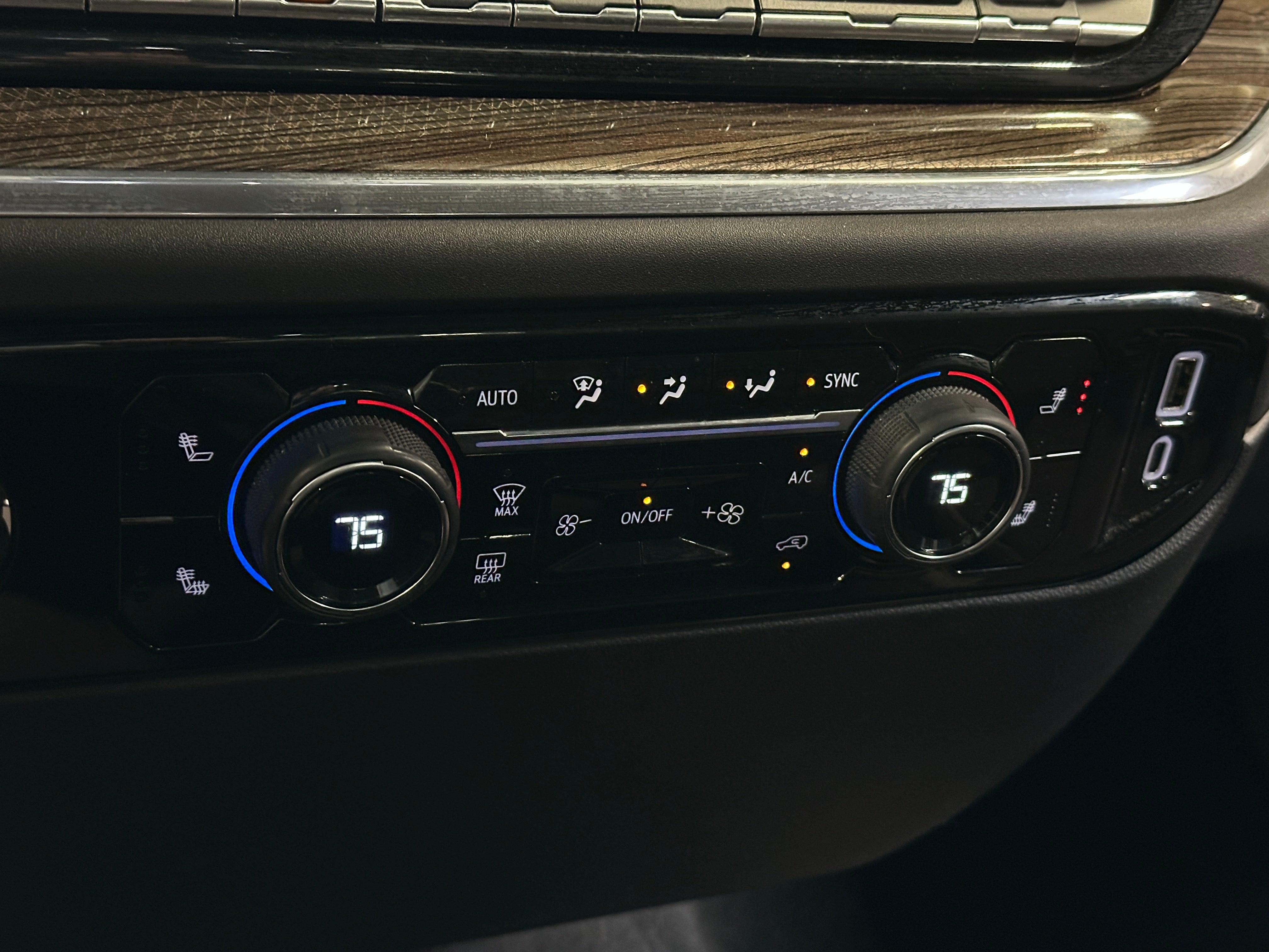2023 Chevrolet Silverado 1500 LT 4