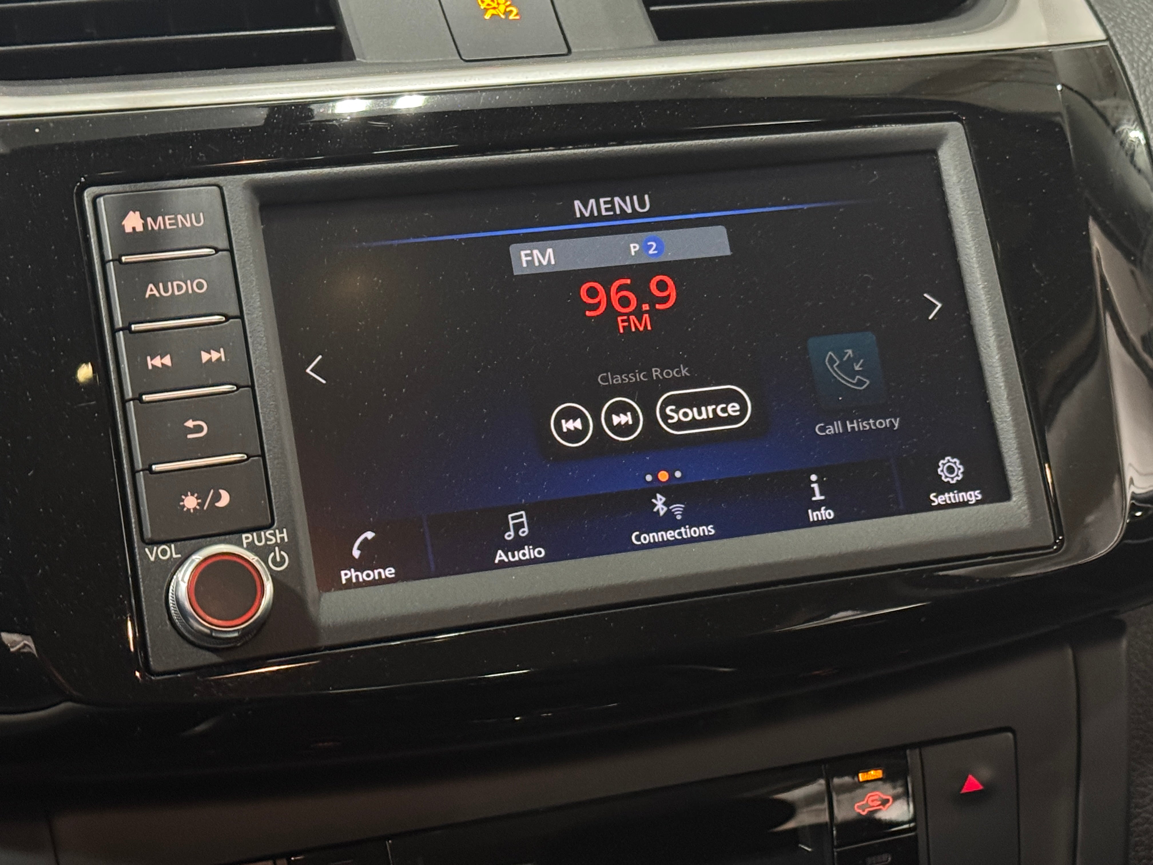 2019 Nissan Sentra SV 4