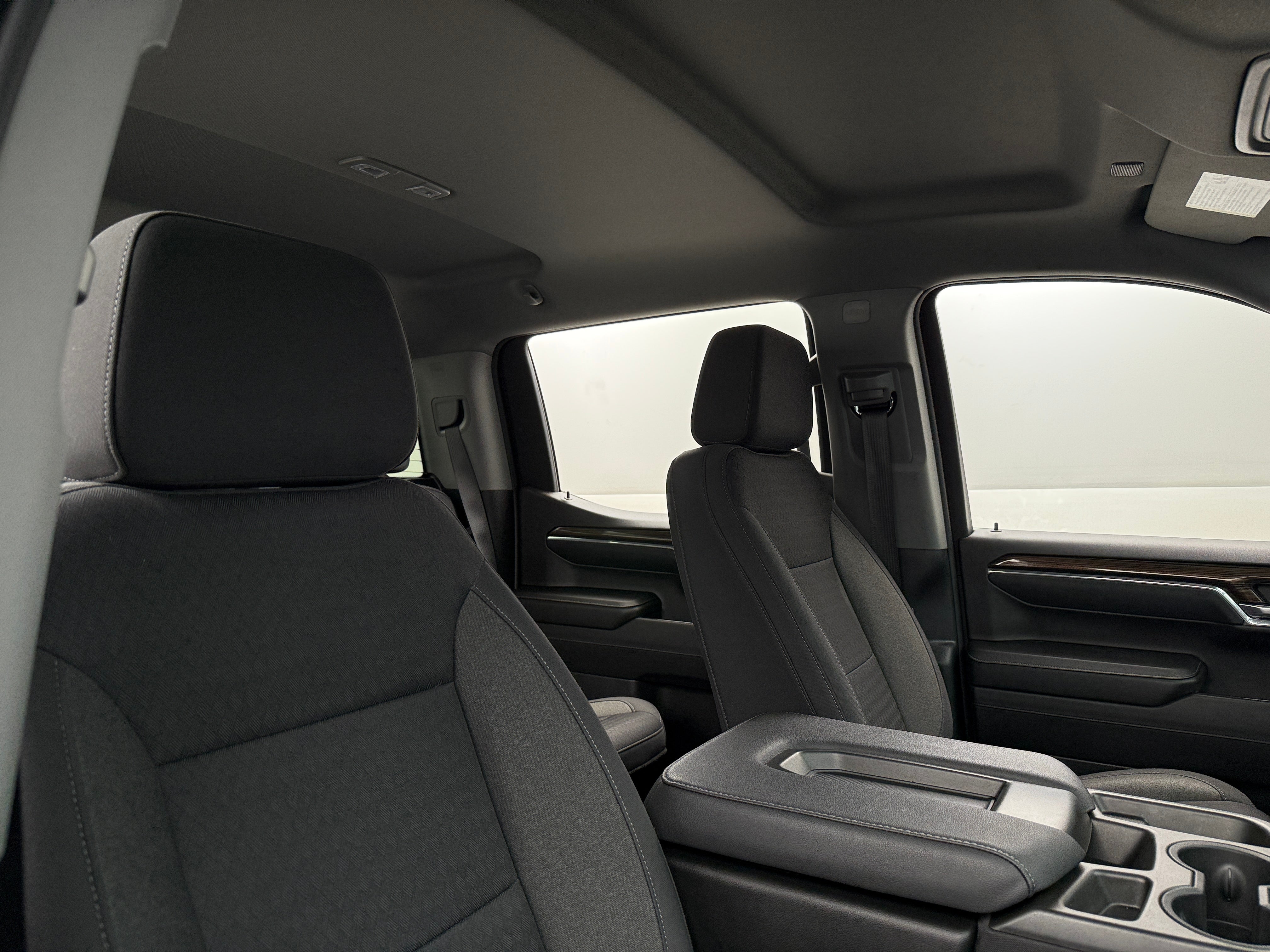 2023 Chevrolet Silverado 1500 LT 2