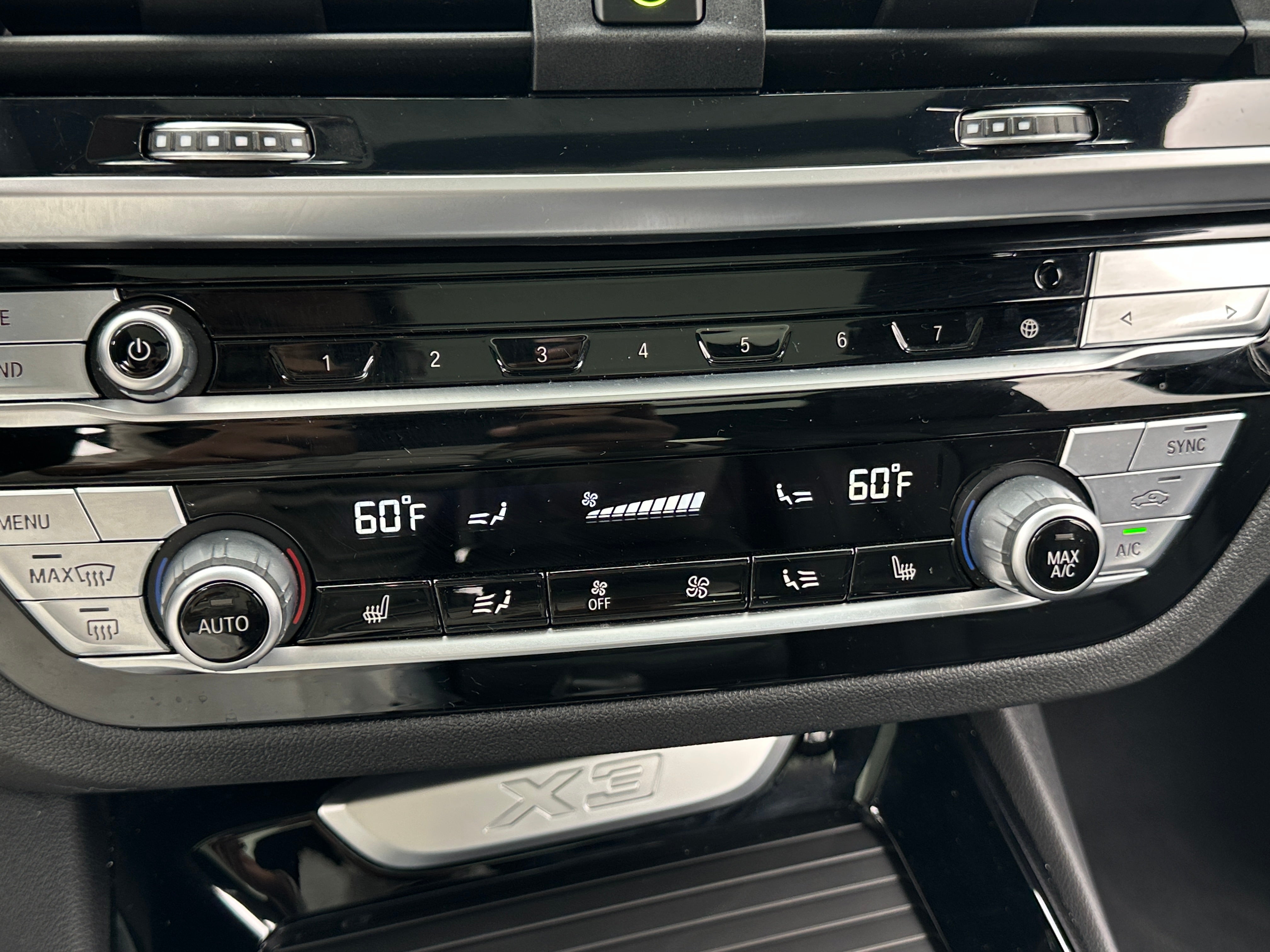 2021 BMW X3 xDrive30i 3