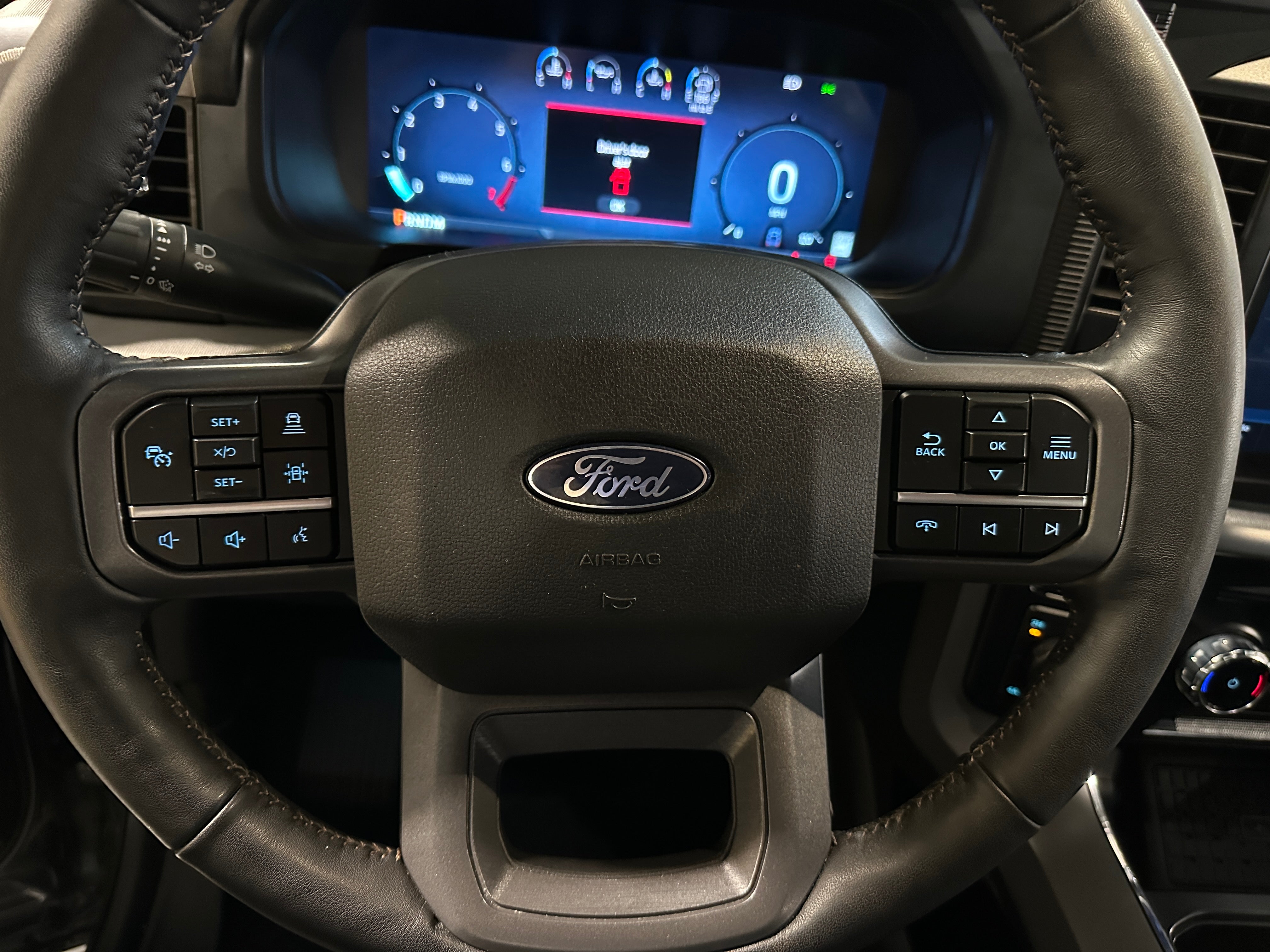 2024 Ford Econoline E-150 4