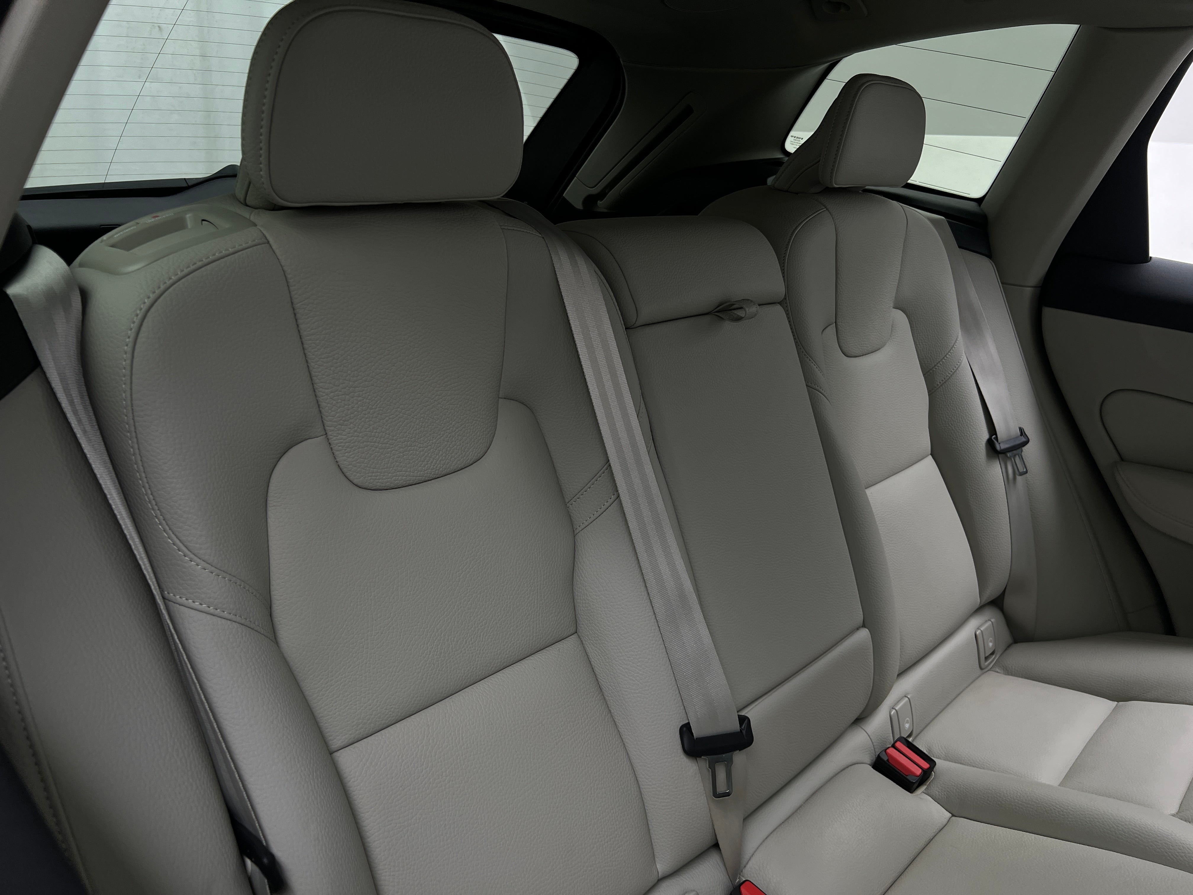 2023 Volvo XC60 Recharge Core 5