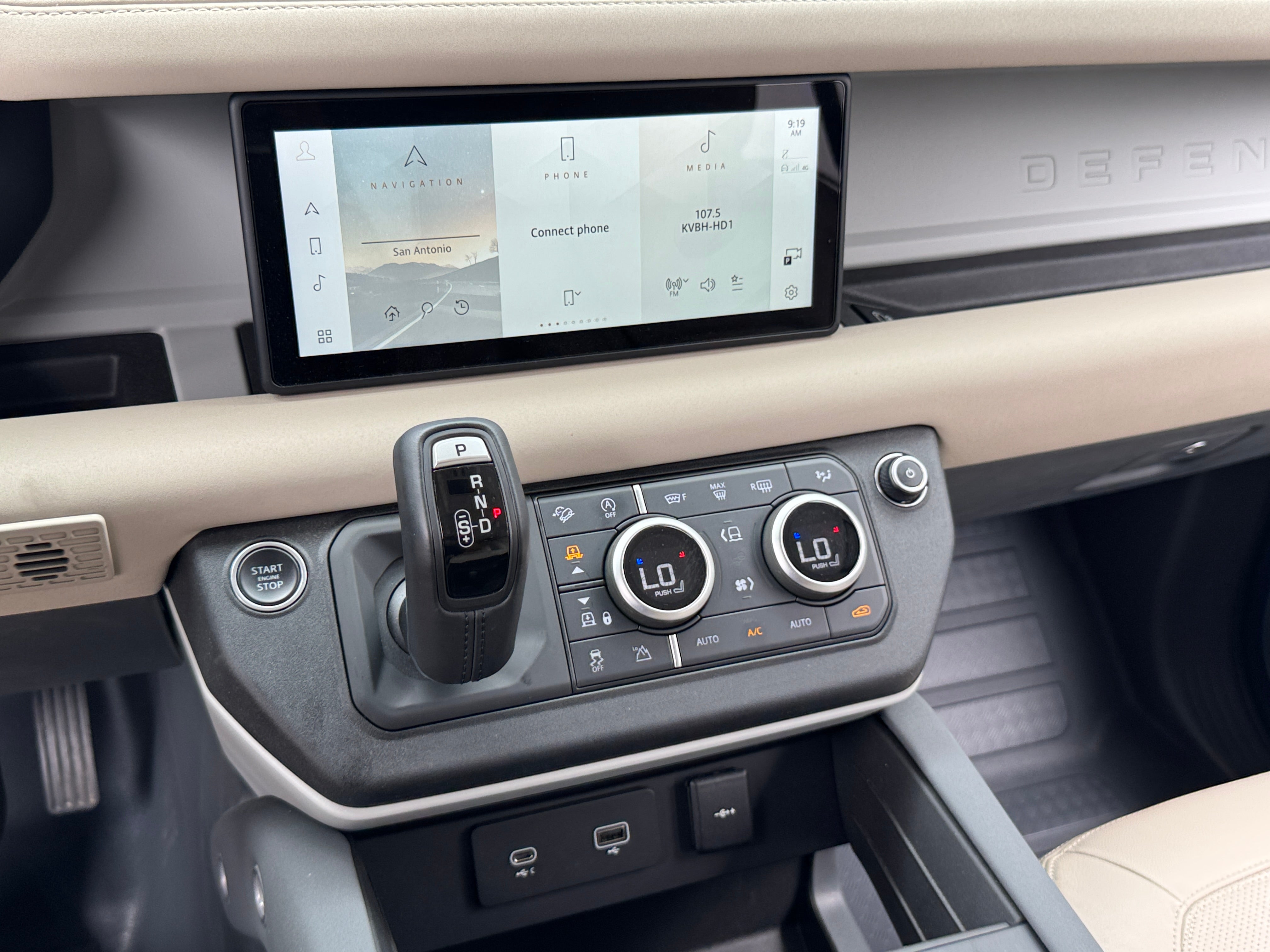 2023 Land Rover Defender 110 3