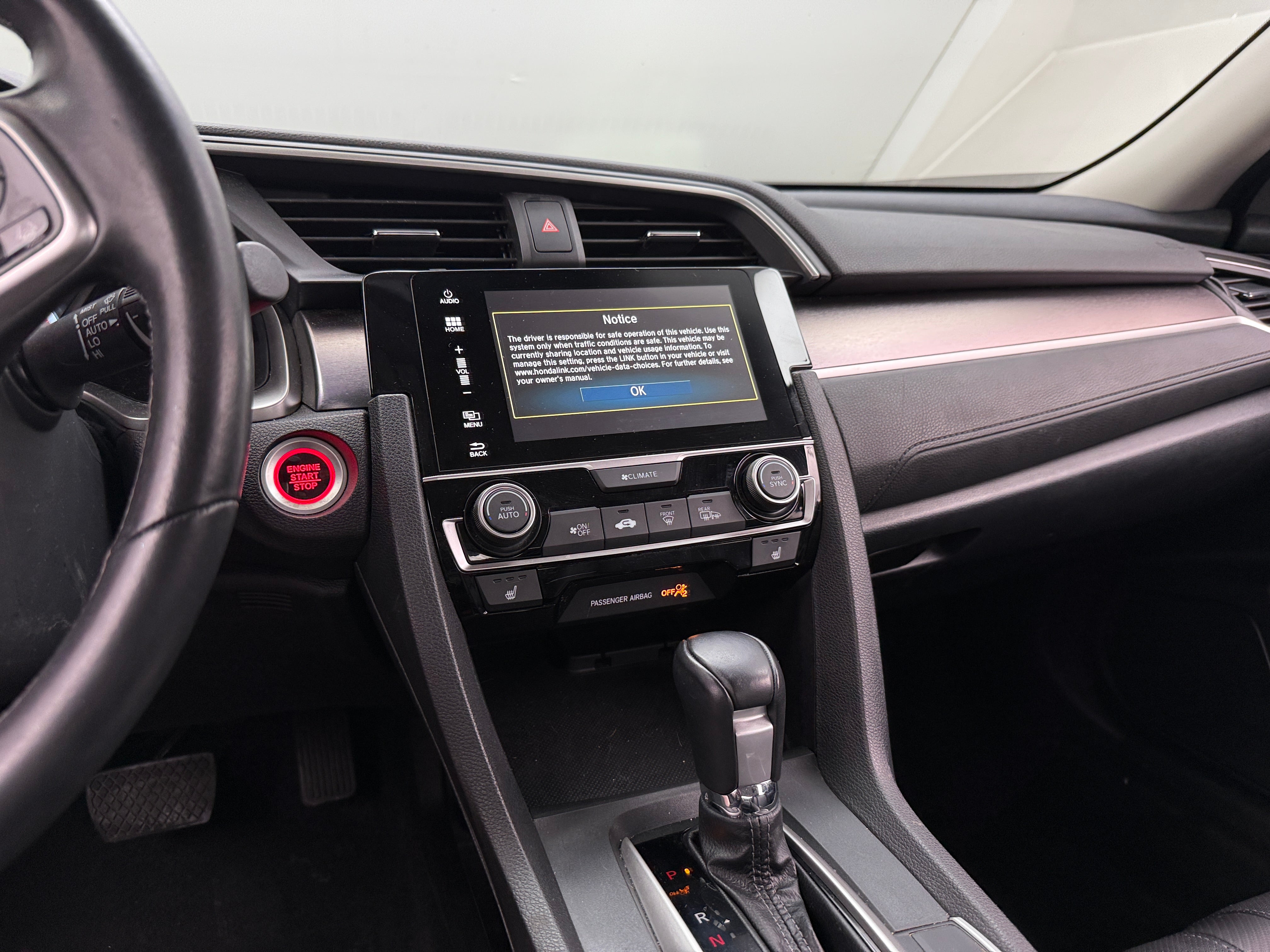 2018 Honda Civic Touring 3