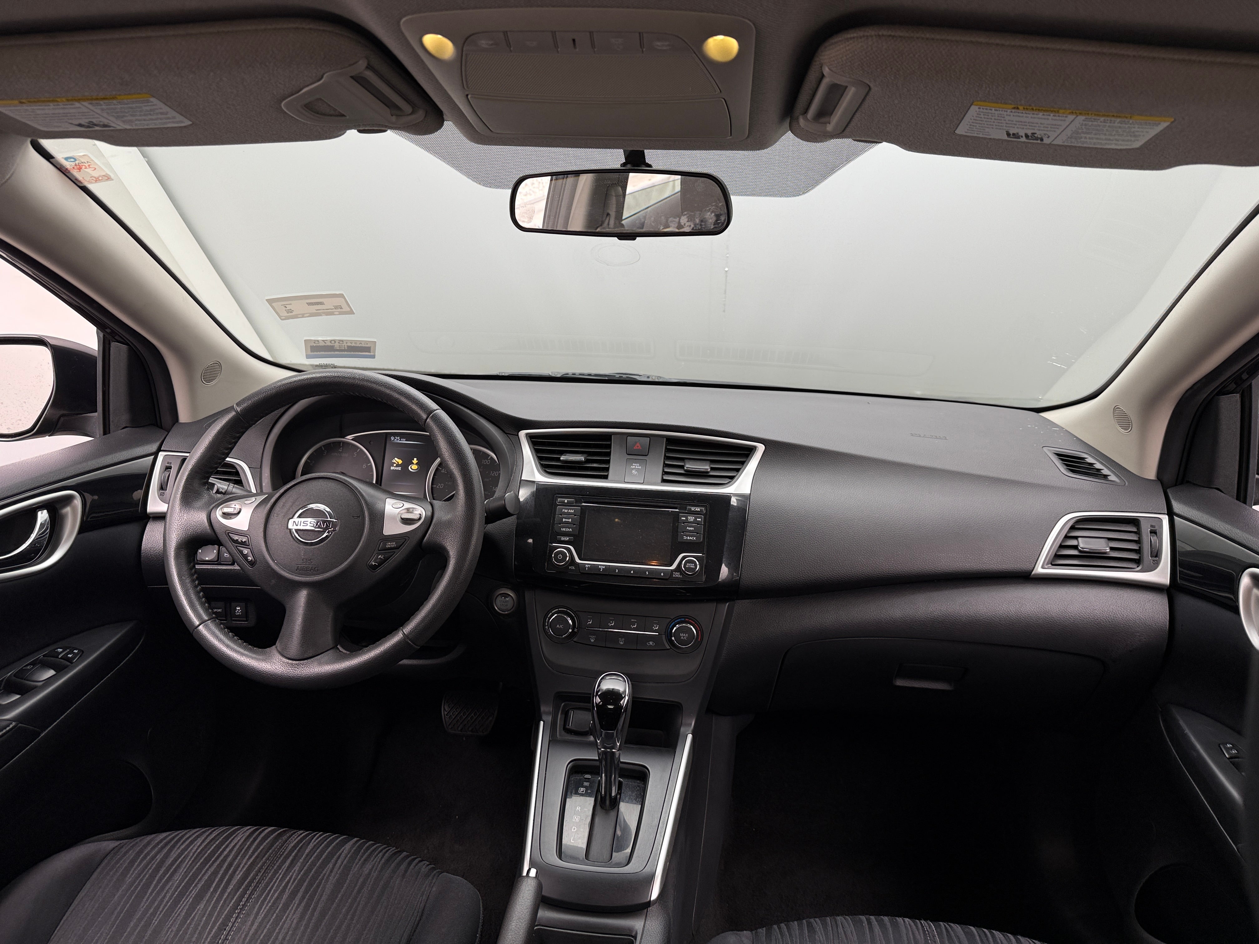 2016 Nissan Sentra SV 3