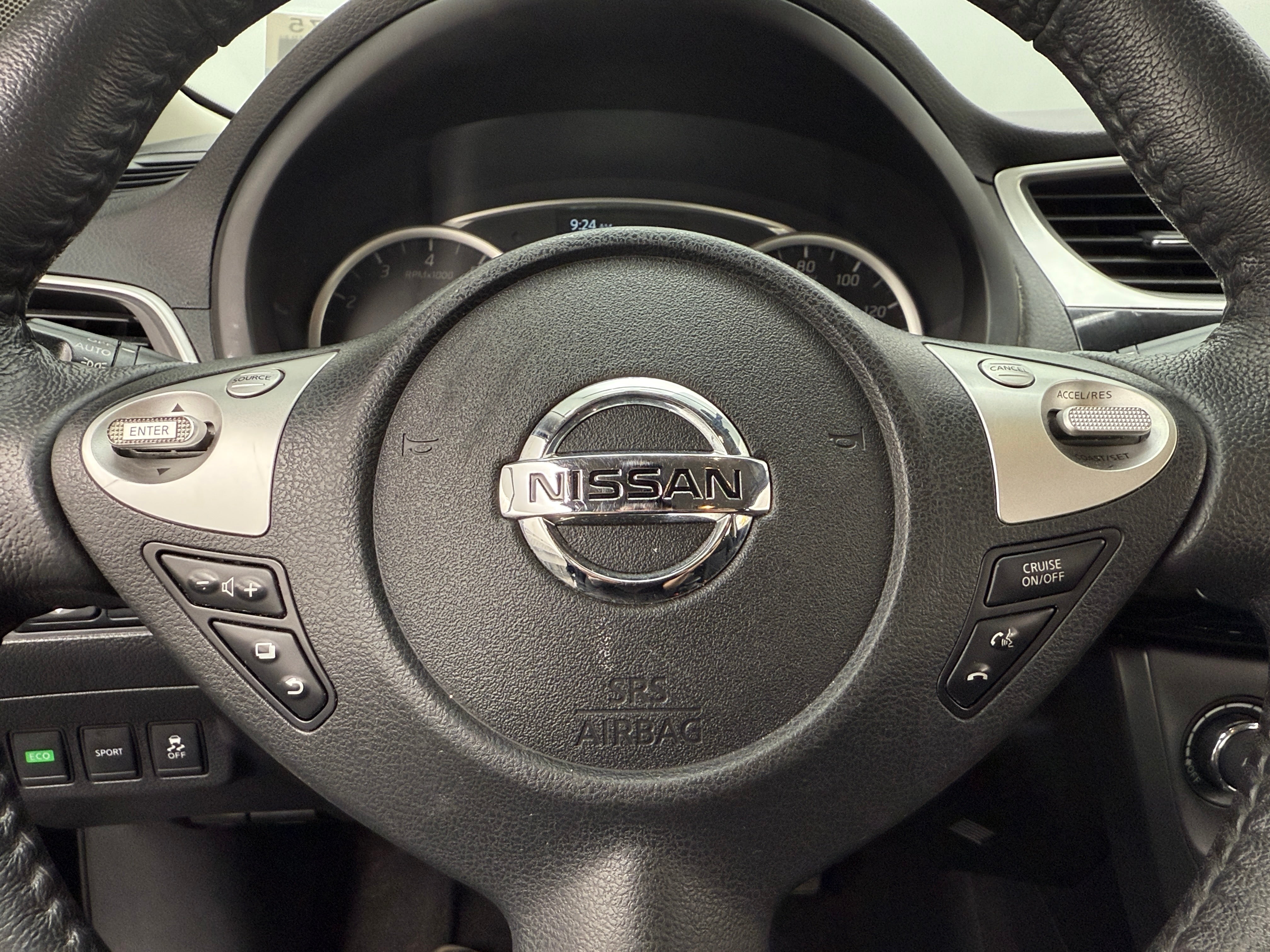 2016 Nissan Sentra SV 4
