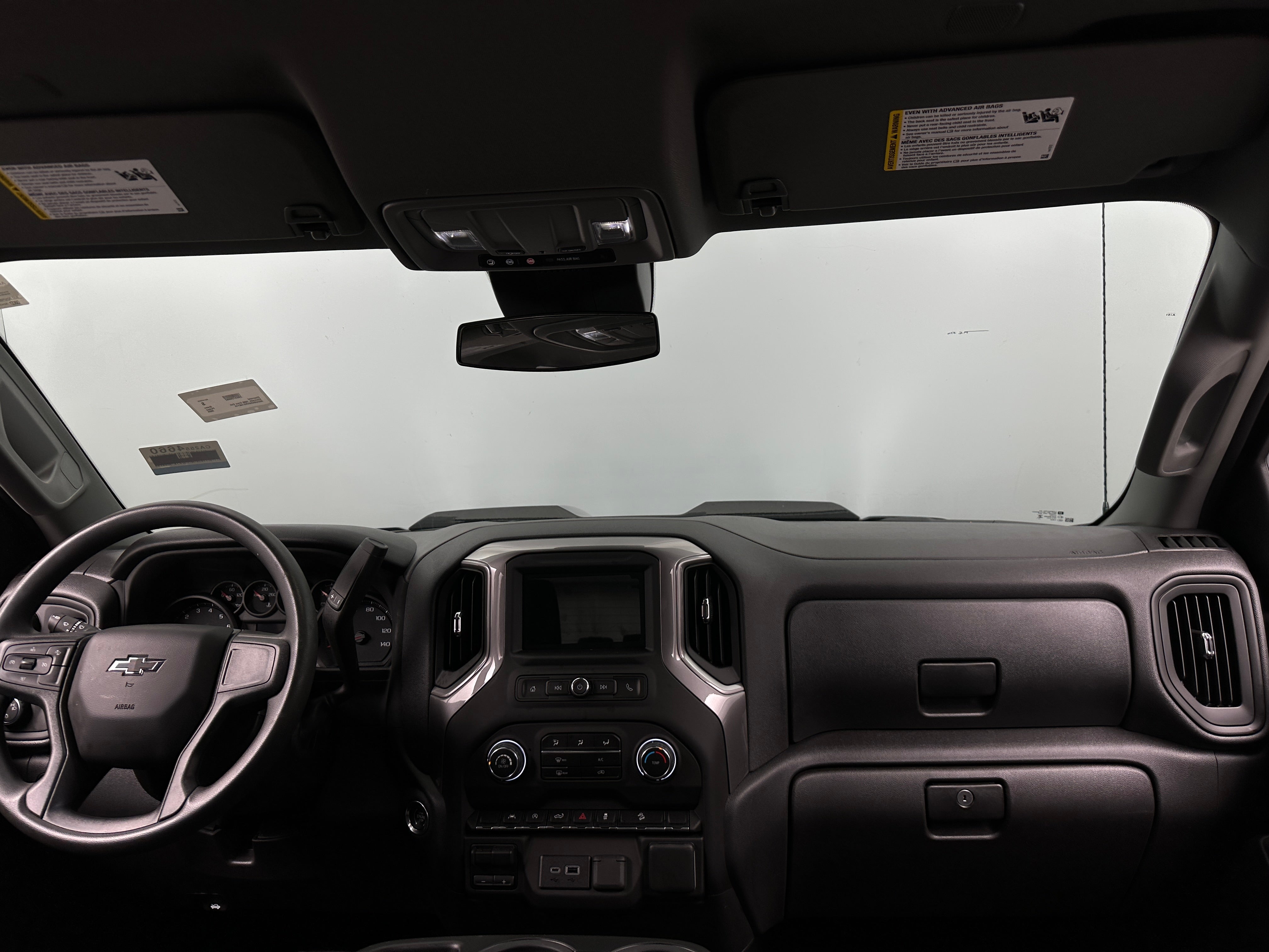 2024 Chevrolet Silverado 1500 Custom Trail Boss 3