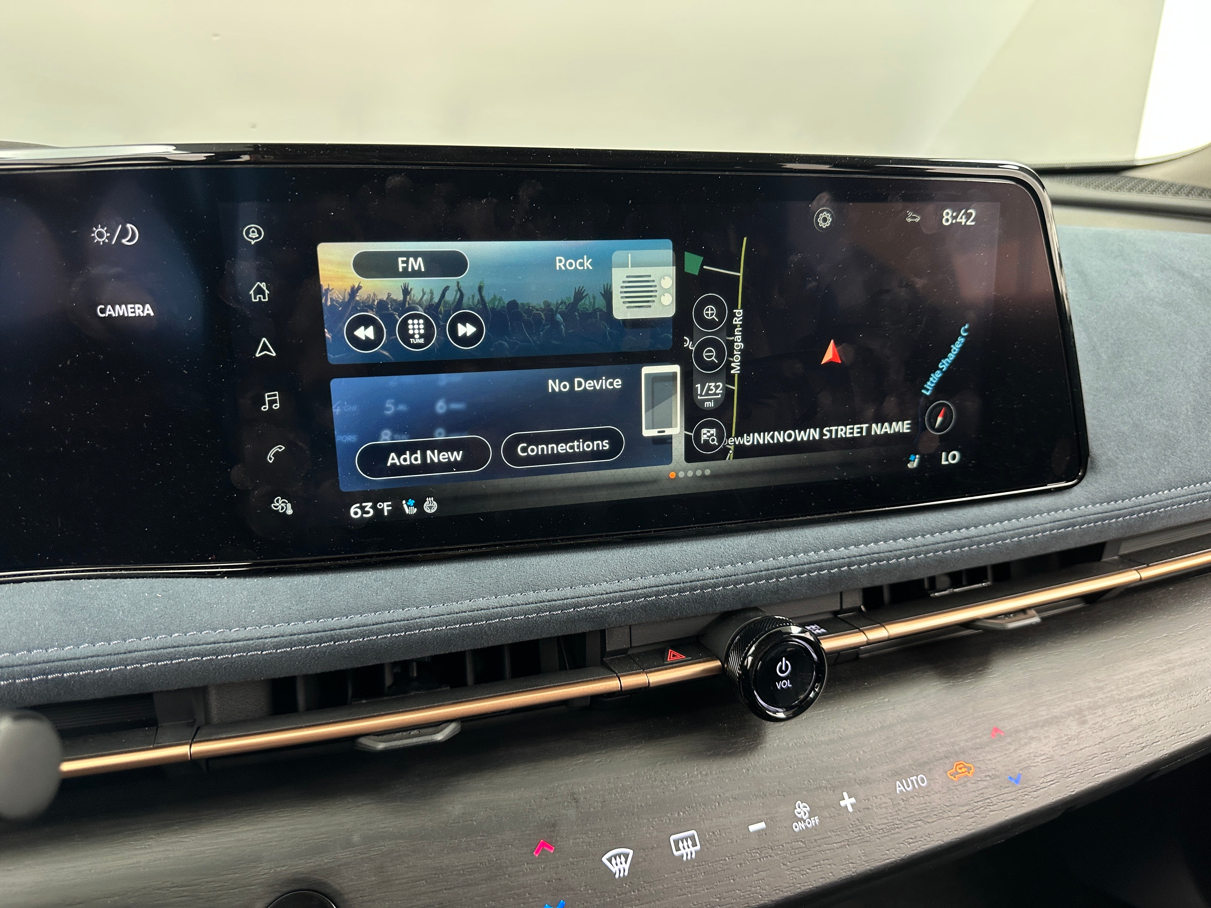 2023 Nissan Ariya Platinum+ 3