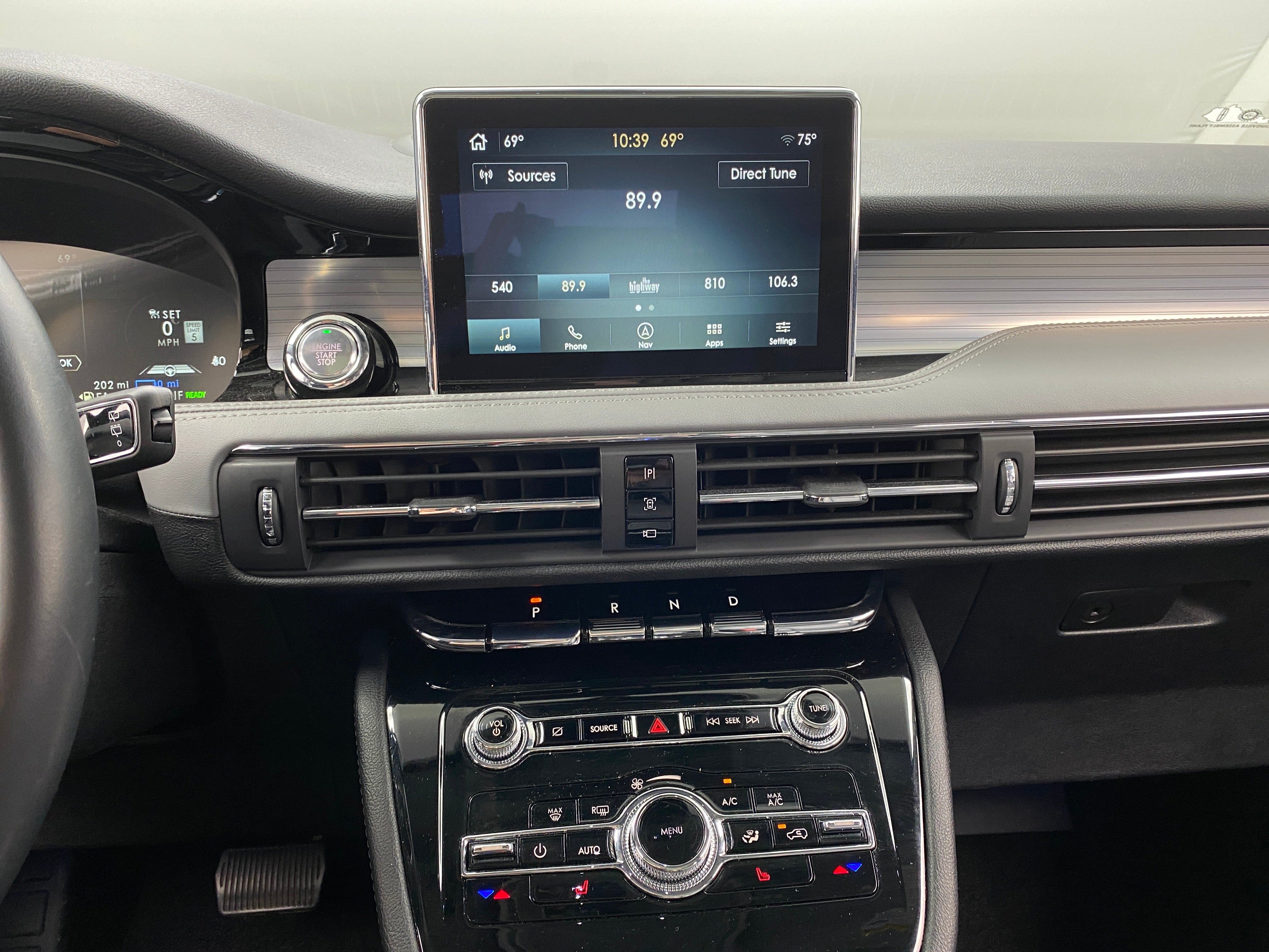 2022 Lincoln Corsair Grand Touring 3