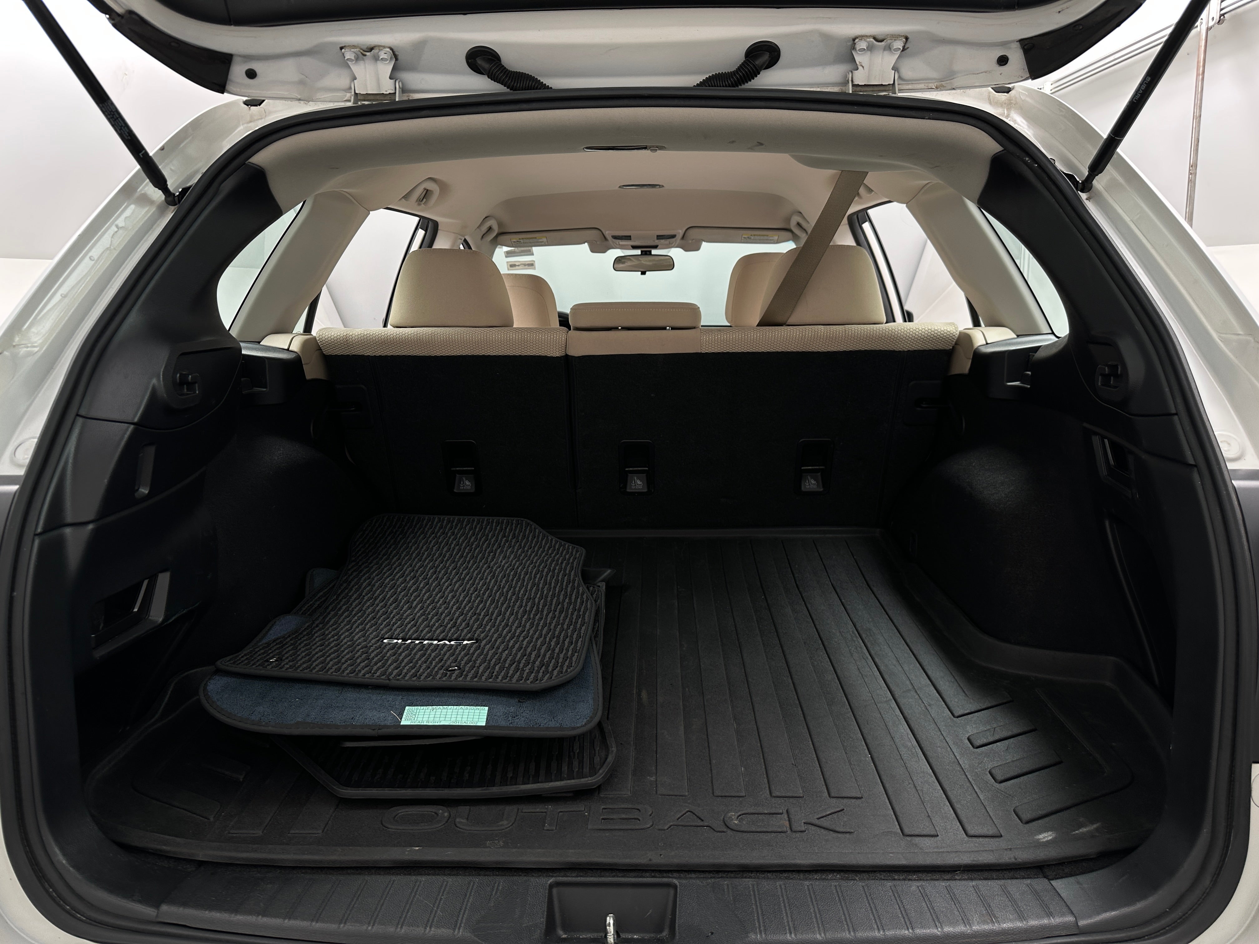 2019 Subaru Outback 2.5i 7