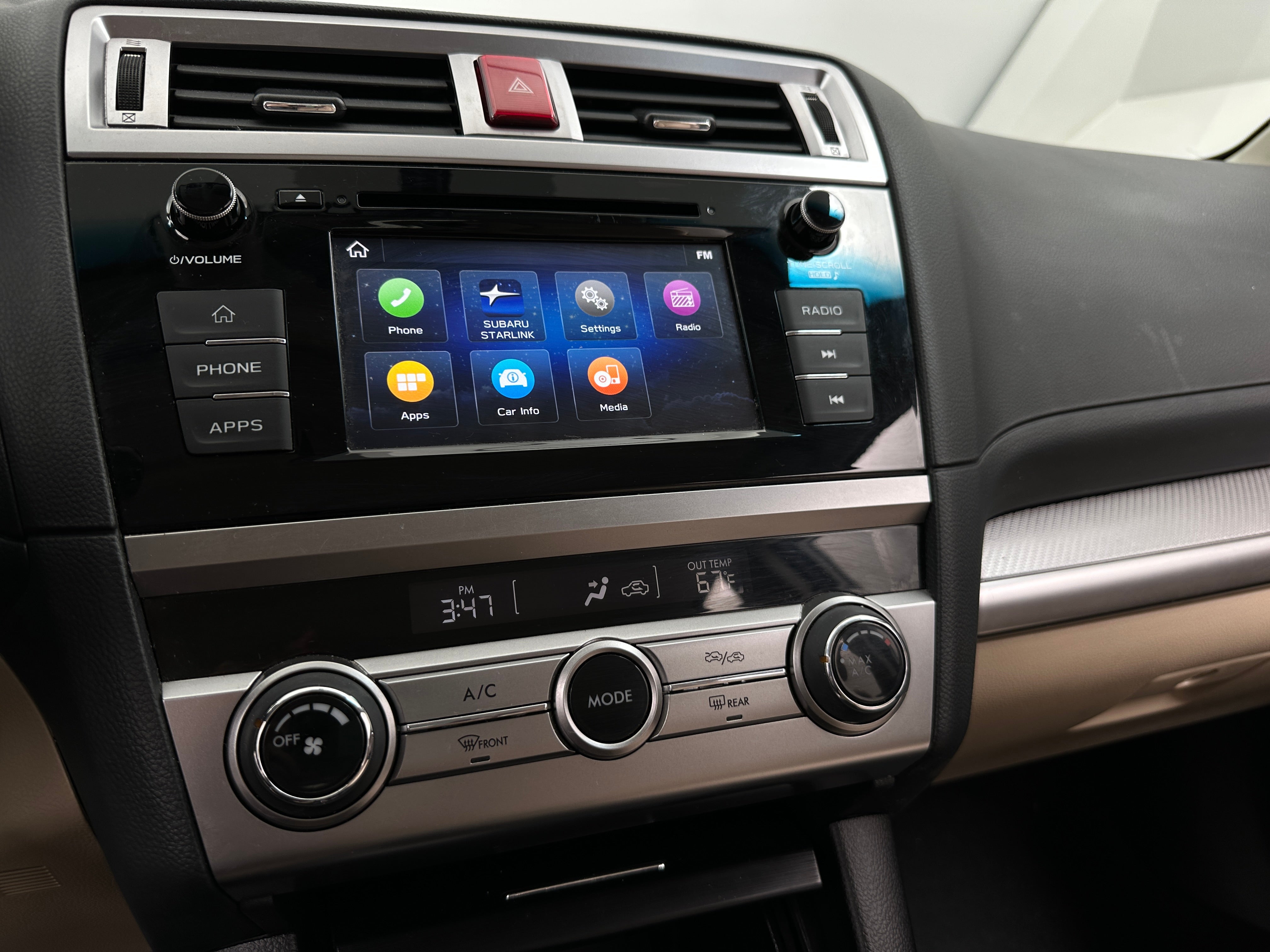 2019 Subaru Outback 2.5i 4