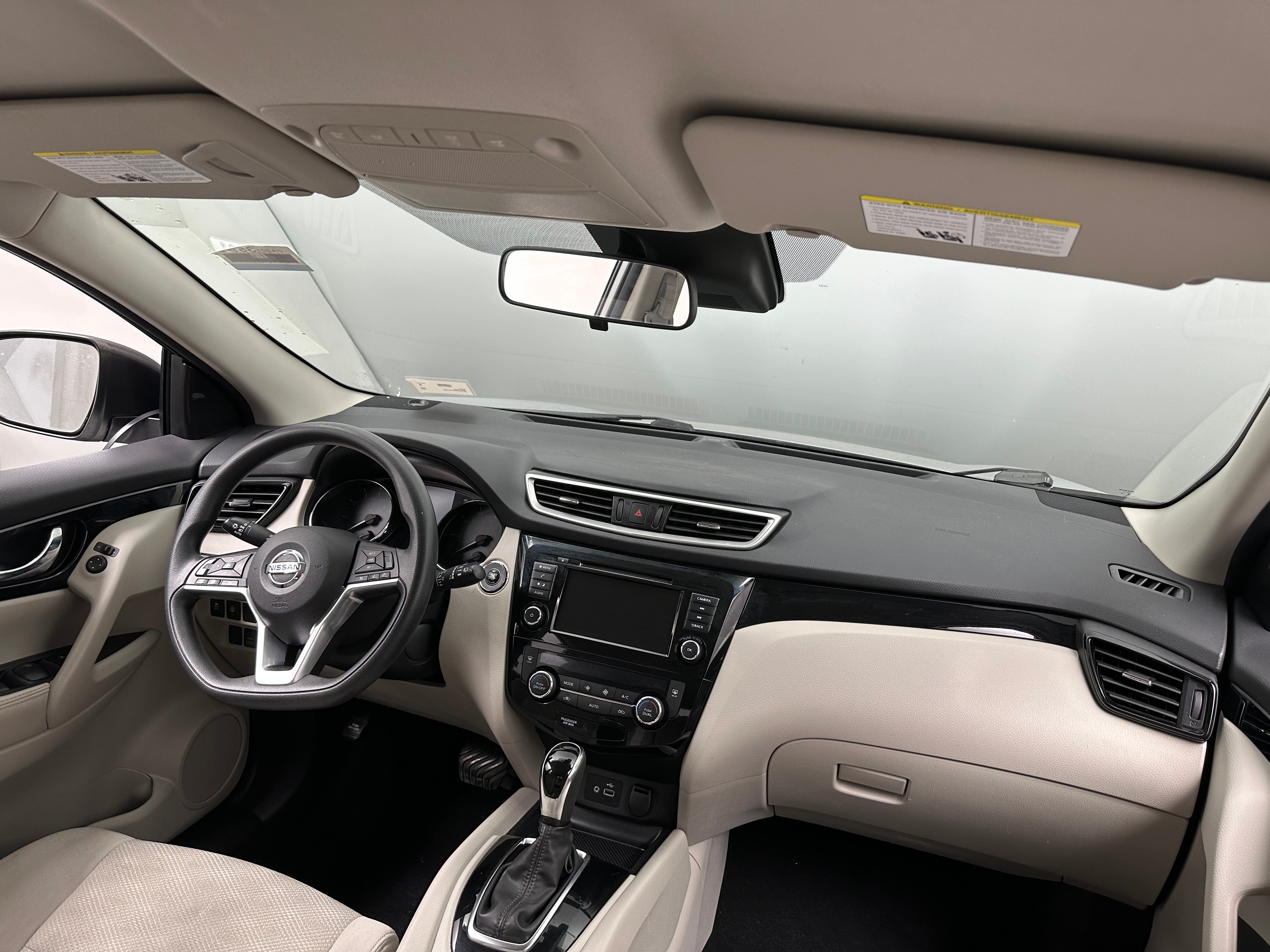 2020 Nissan Rogue Sport SV 3