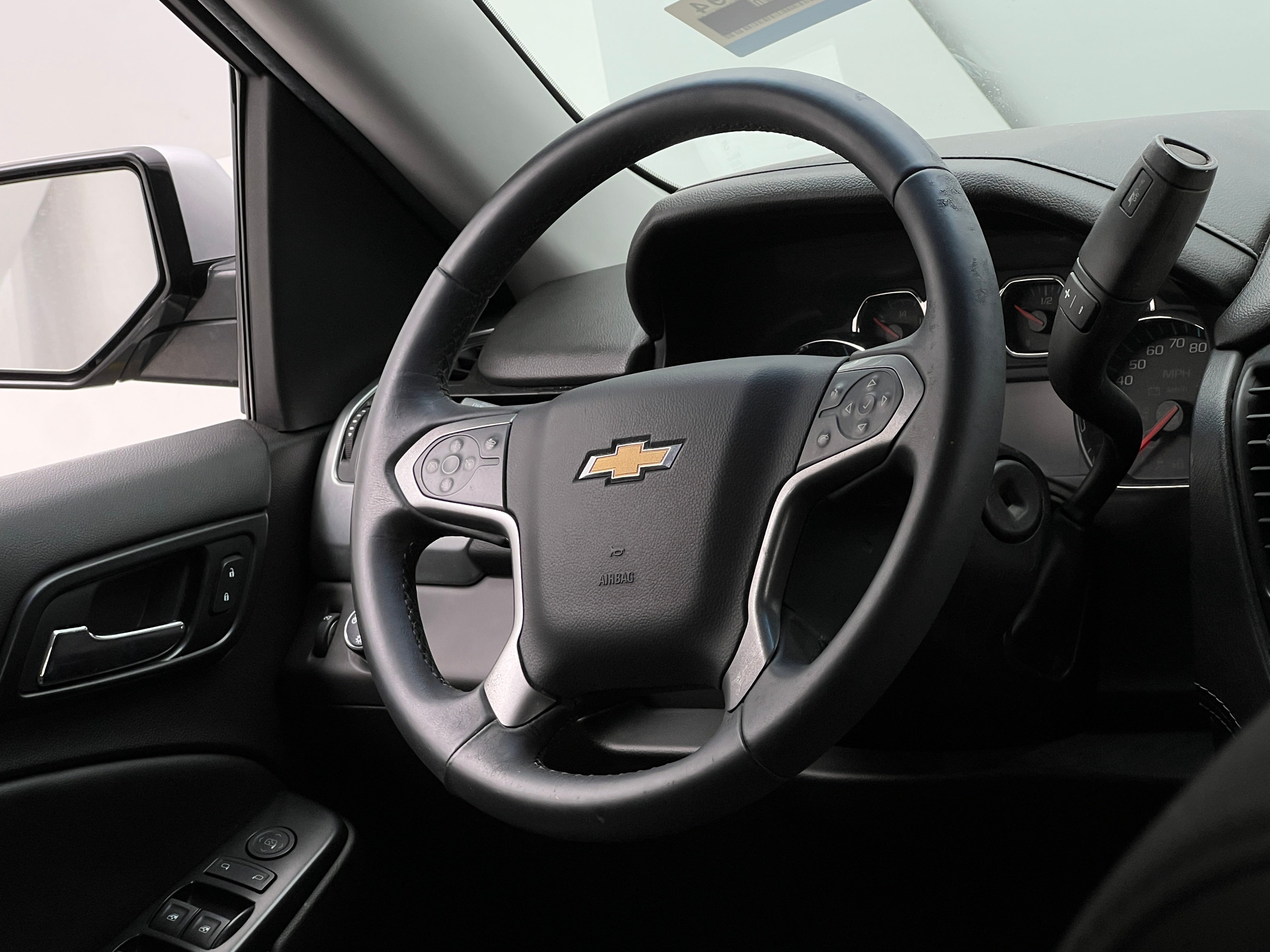 2017 Chevrolet Tahoe LS 5